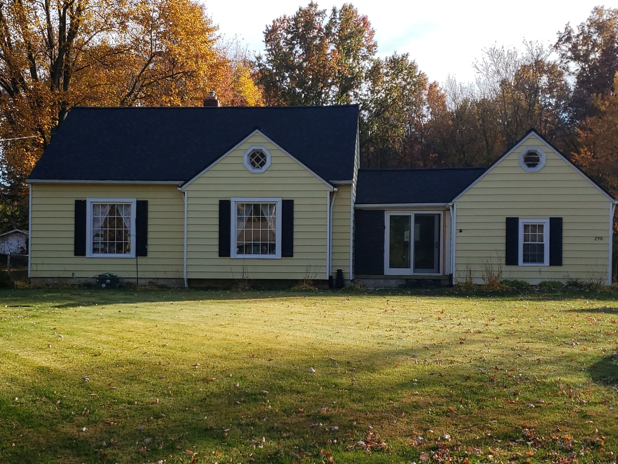 ATLAS PINNACLE COLOR: SCOTCHGARD BLACK SHADOW DRIP EDGE: BLACK by Eagle Eye Roofing