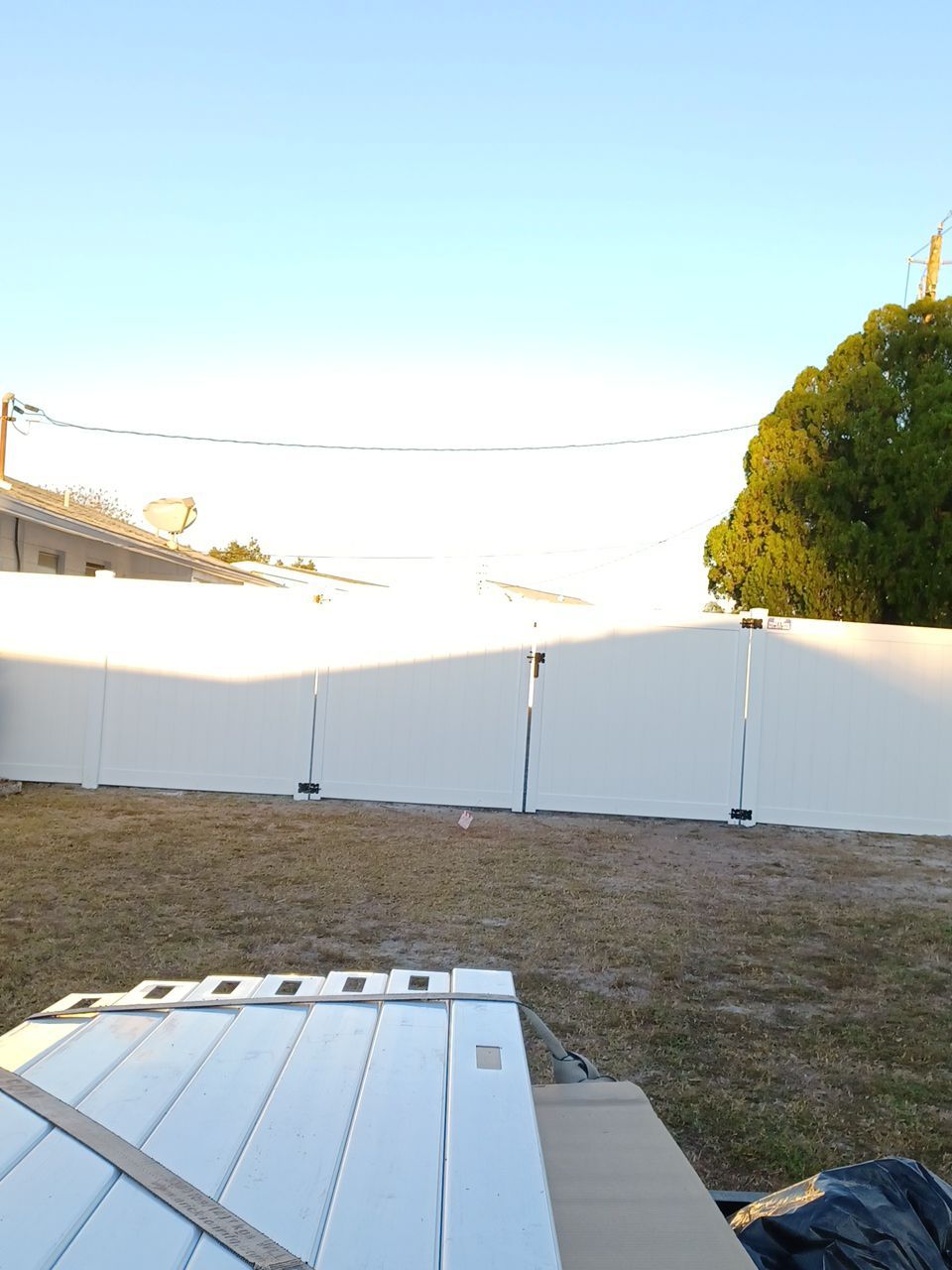 Sun City Center, FL Install 6 ft. tall White Vinyl Privacy Fence by Asap fence and gates, LLC