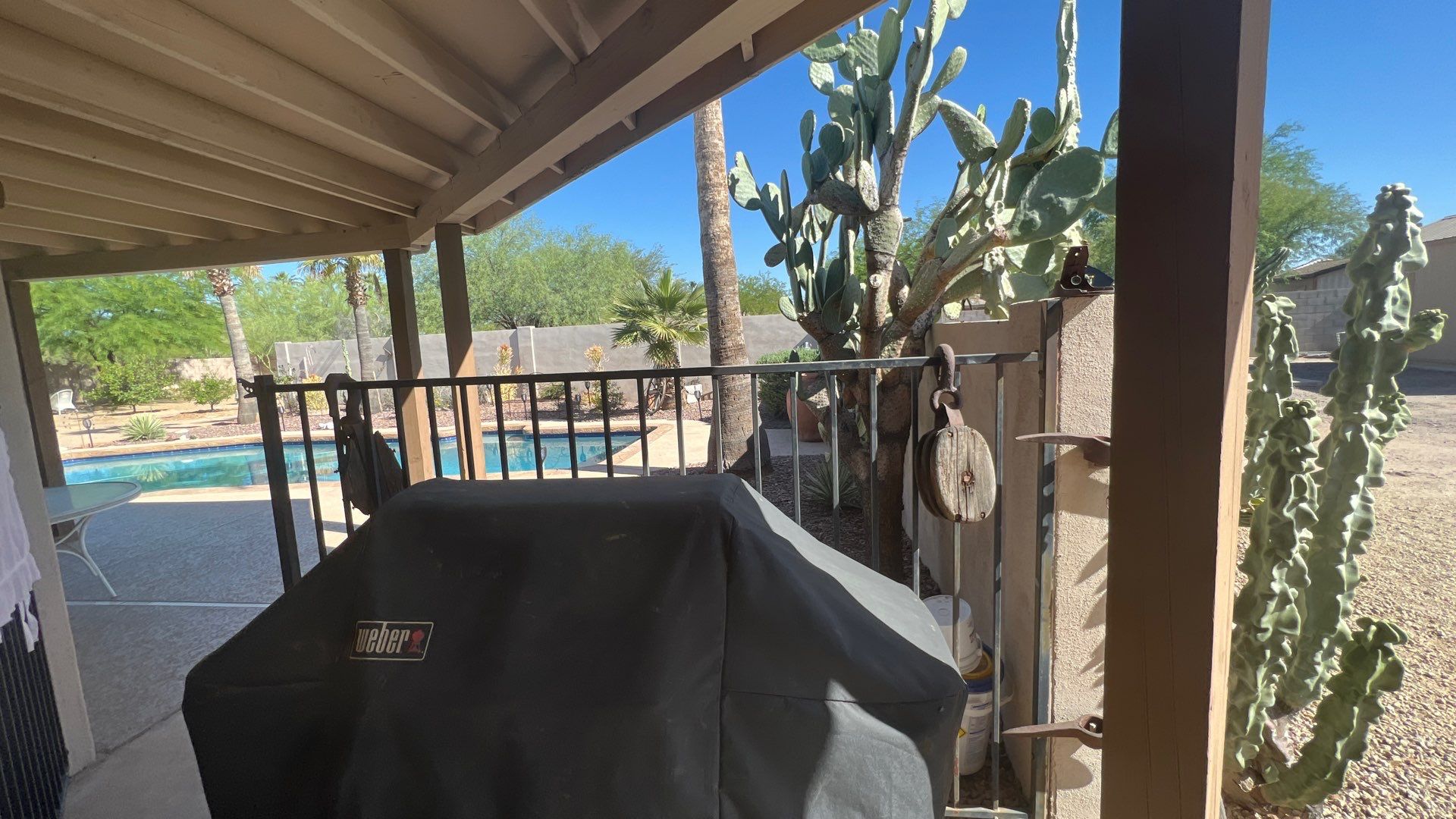 Ranch / Parapet Style; Single Family Home by Crash of Rhinos Painting & Garage Floors