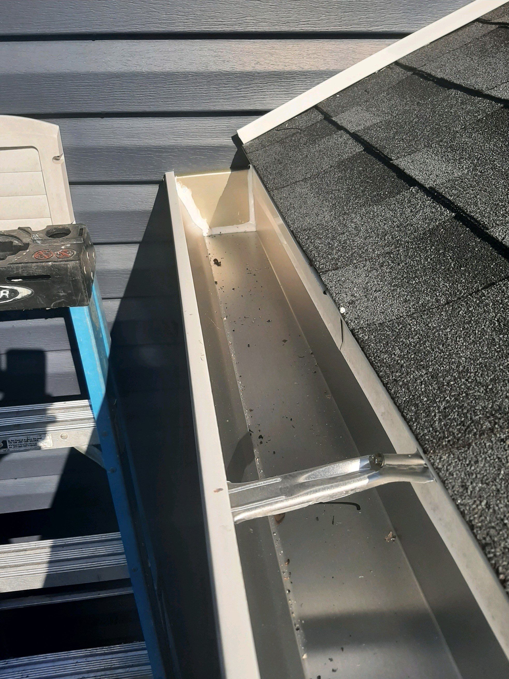 Gutter Installation using K-Style Seamless Gutters by Gutter Professors