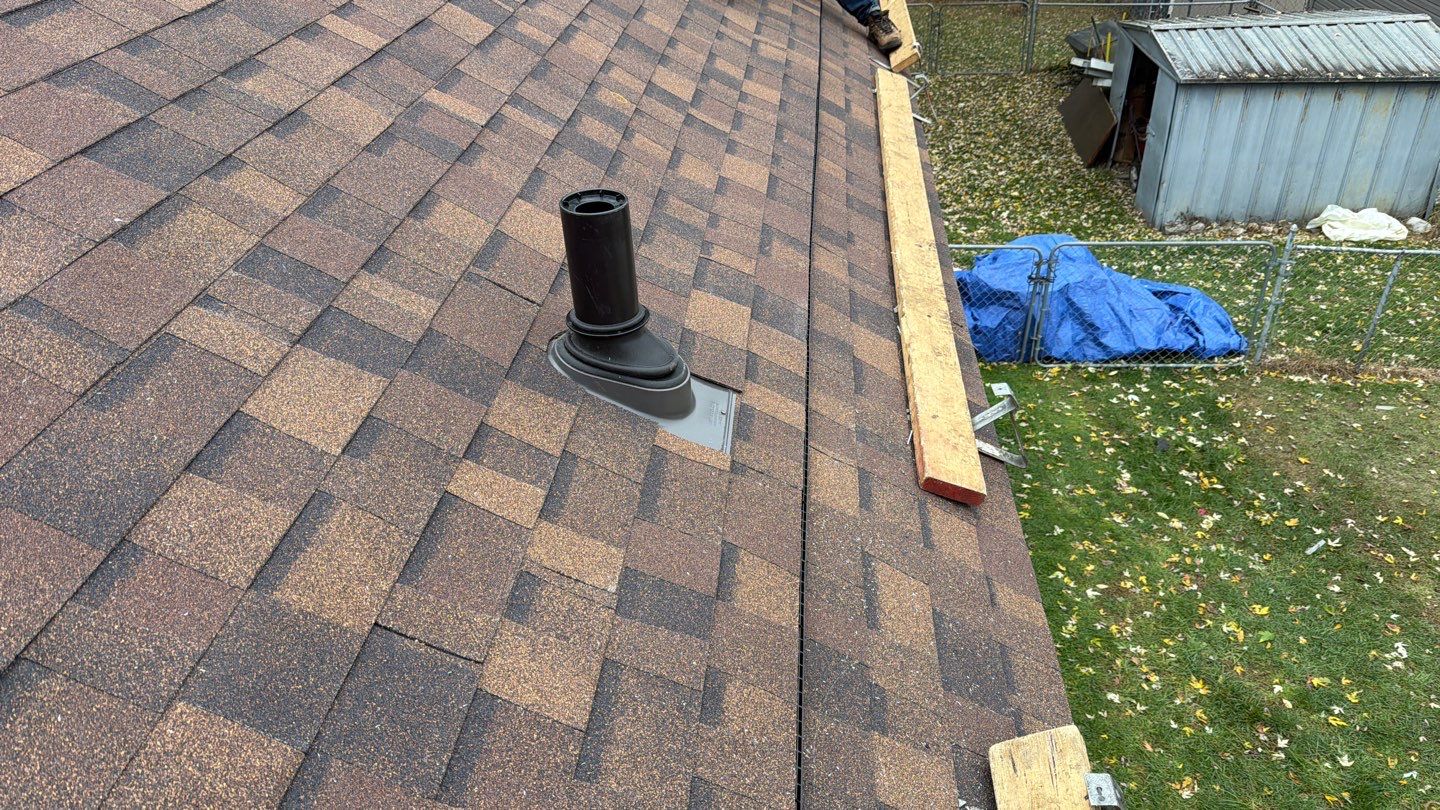 Roof Replacement using Owens Corning Brownwood by 180 Contractors