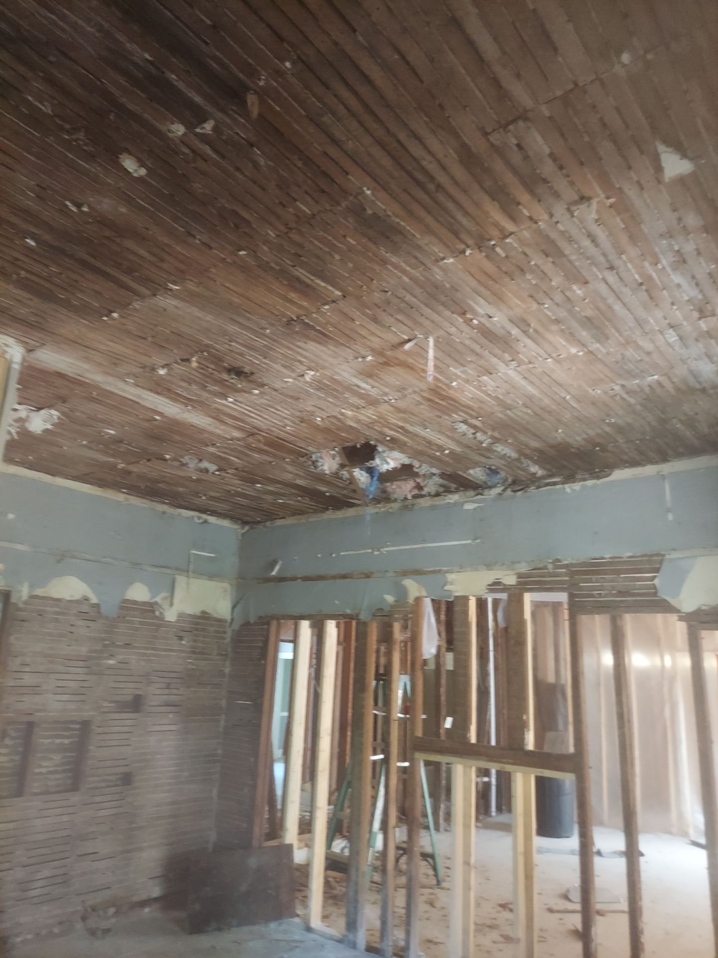 LaGrange Storm Damage Renovation by J & J Remodeling Of Ga LLC