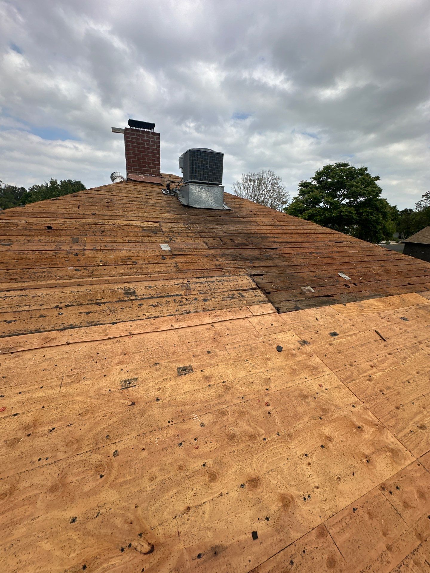Roof Replacement - Los Angeles, CA 91335 by Epic Roof Replacement