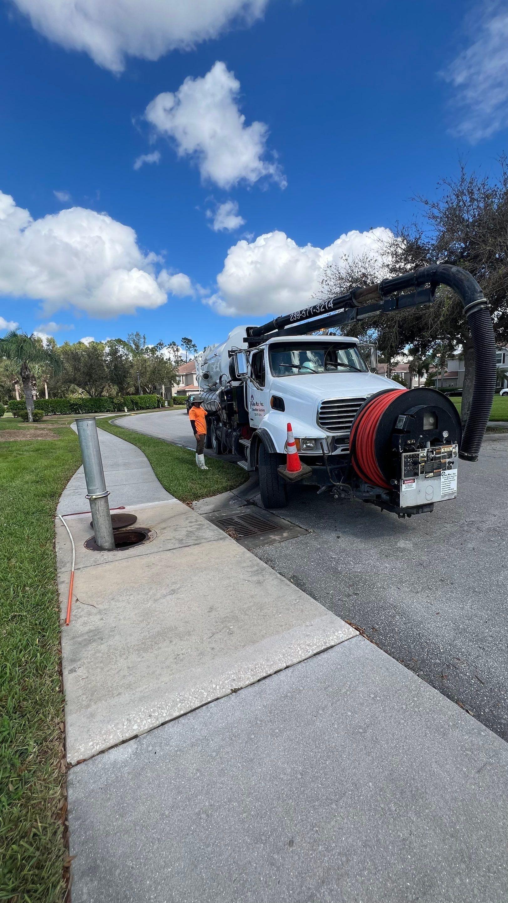 Community Stormwater System Catch Basin Cleaning by APS Power & Water