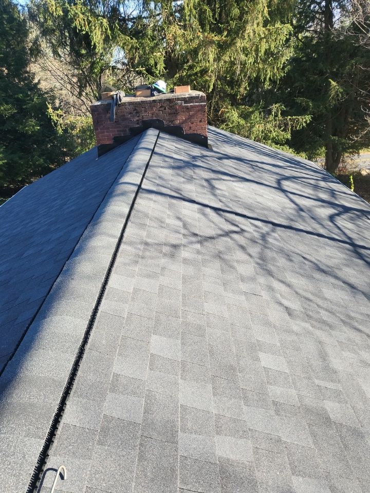 ATLAS PINNACLE PRISTINE COLOR: SCOTCHGARD BLACK DRIP EDGE: BLACK by Eagle Eye Roofing