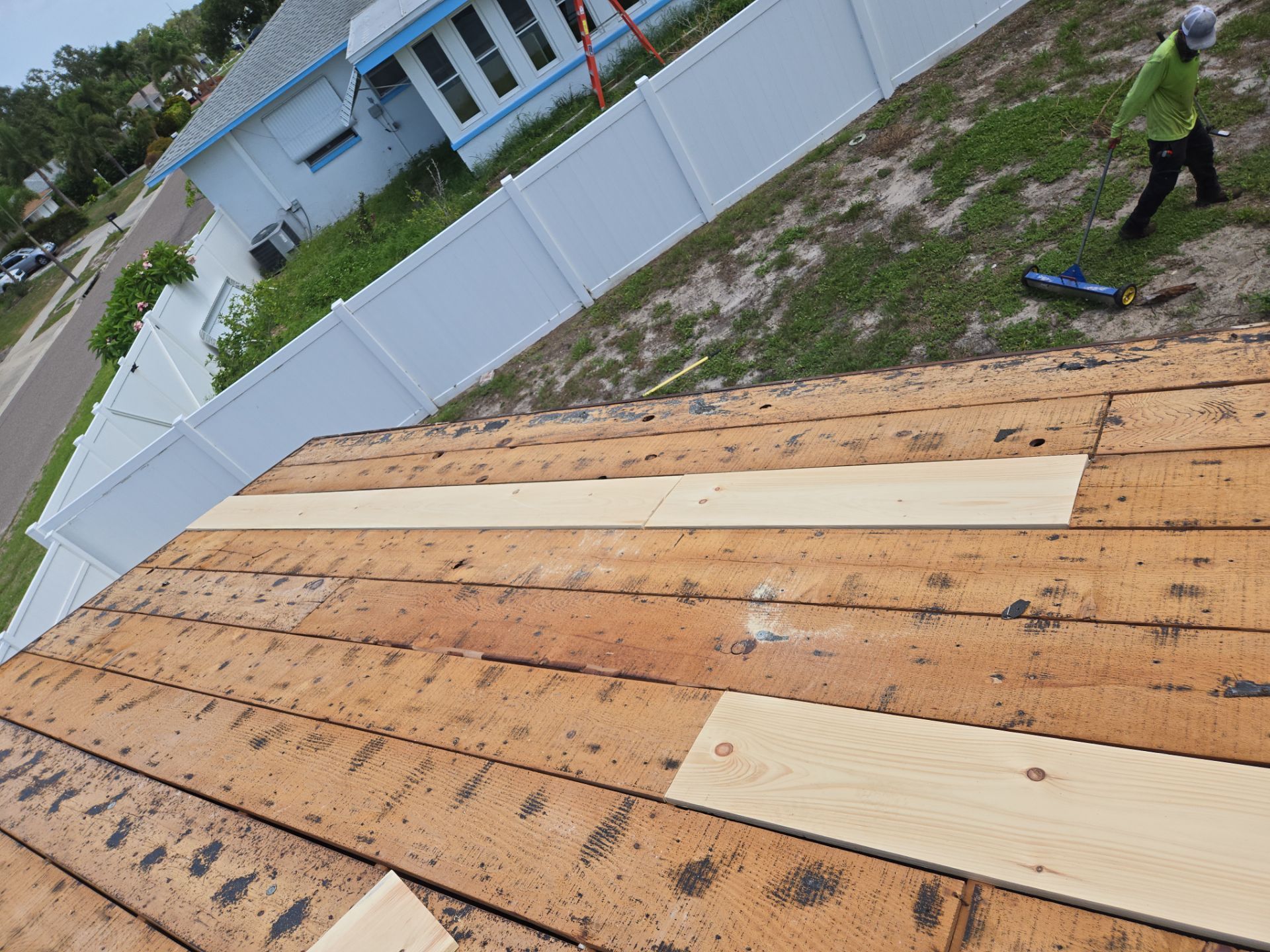 Project in Seminole 33772 by Mitchell Roofing Company LLC 