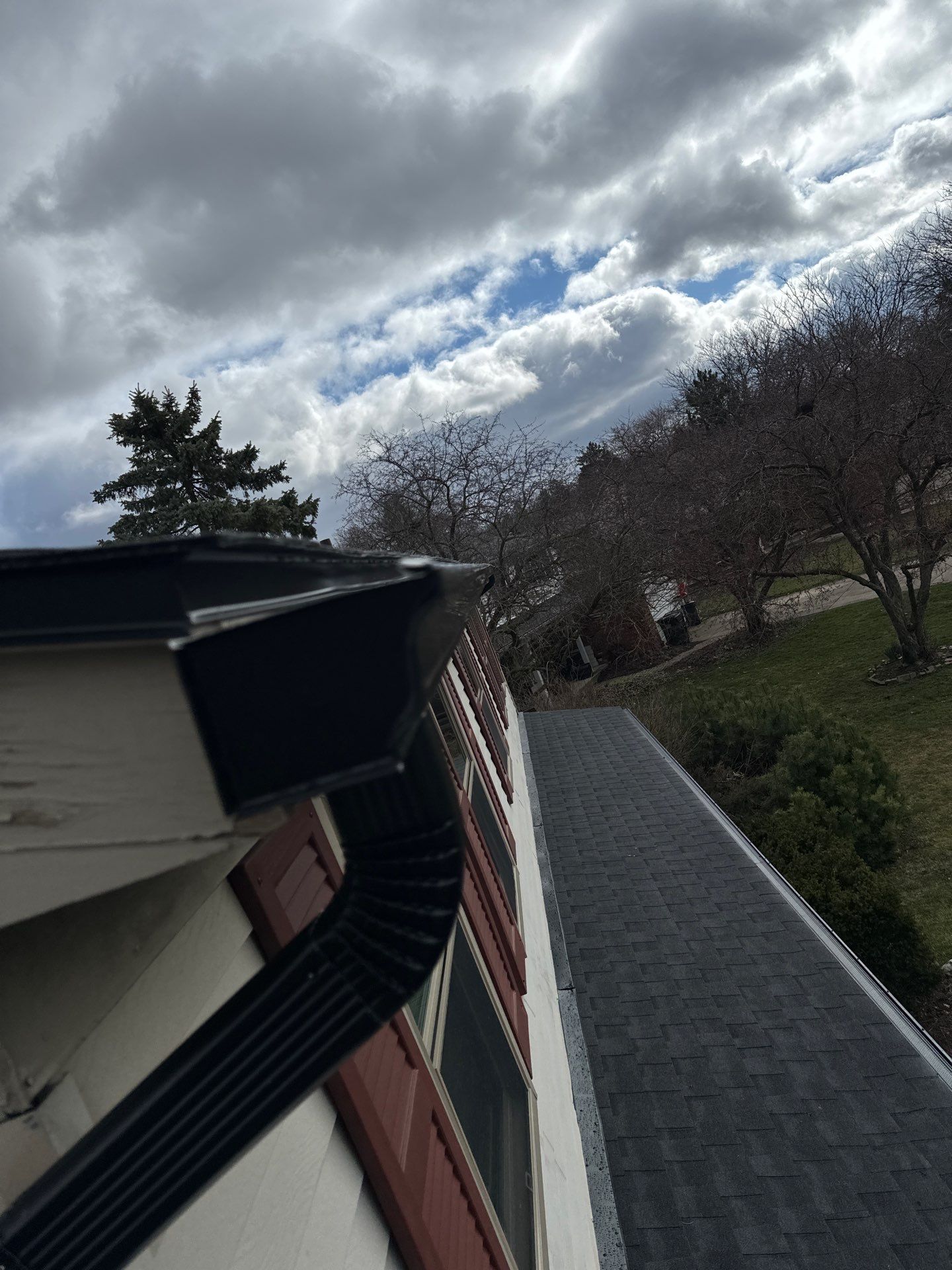 Roof Replacement using CertainTeed Landmark by 180 Contractors