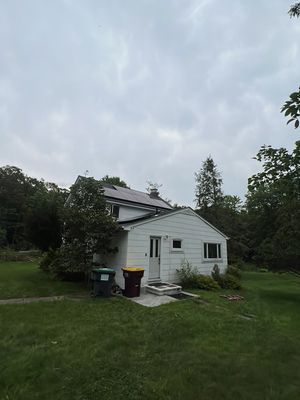 Solar Panel Installation with Battery
