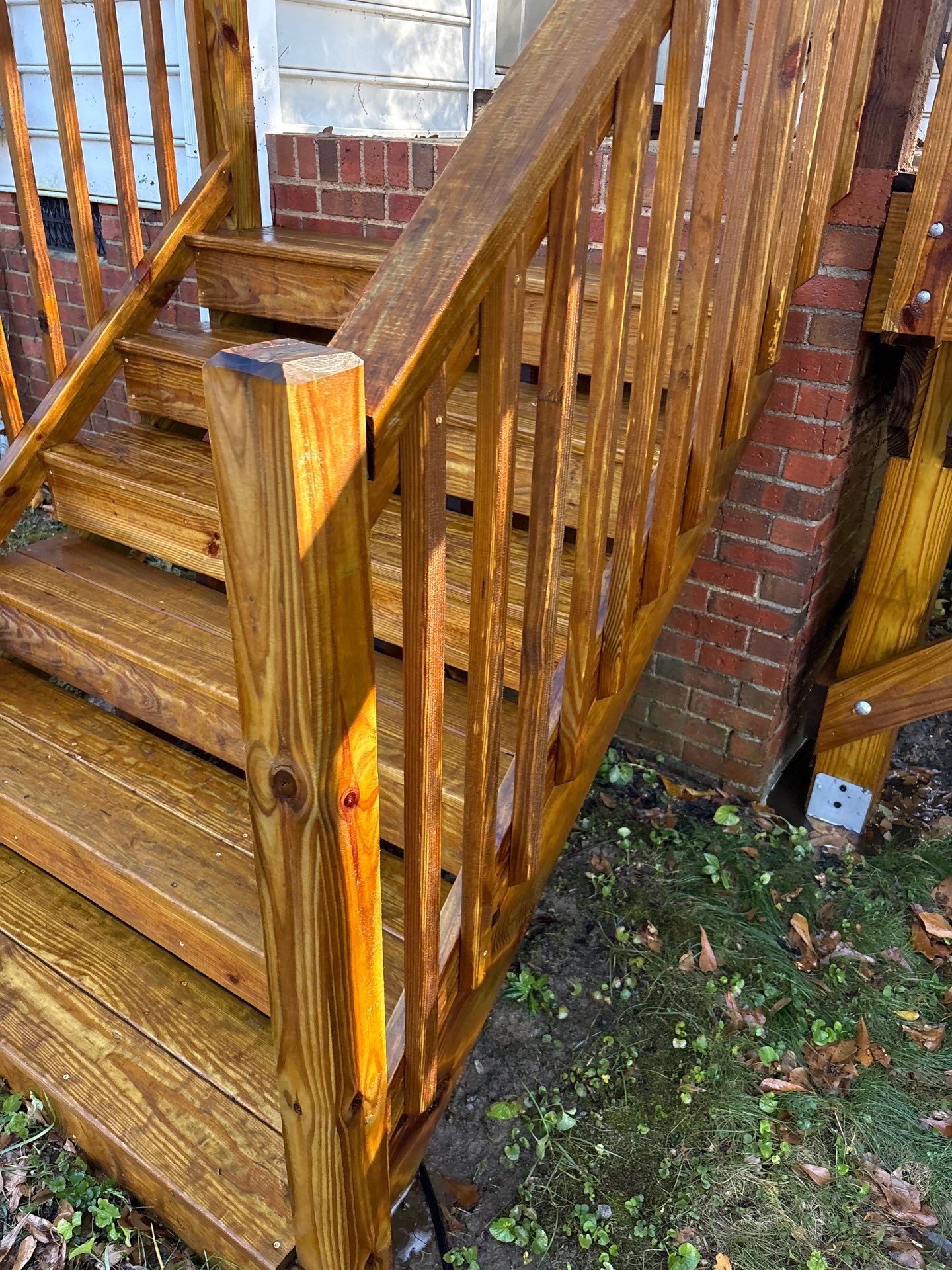 Wood Deck using Wood Sealant by DuraSeal