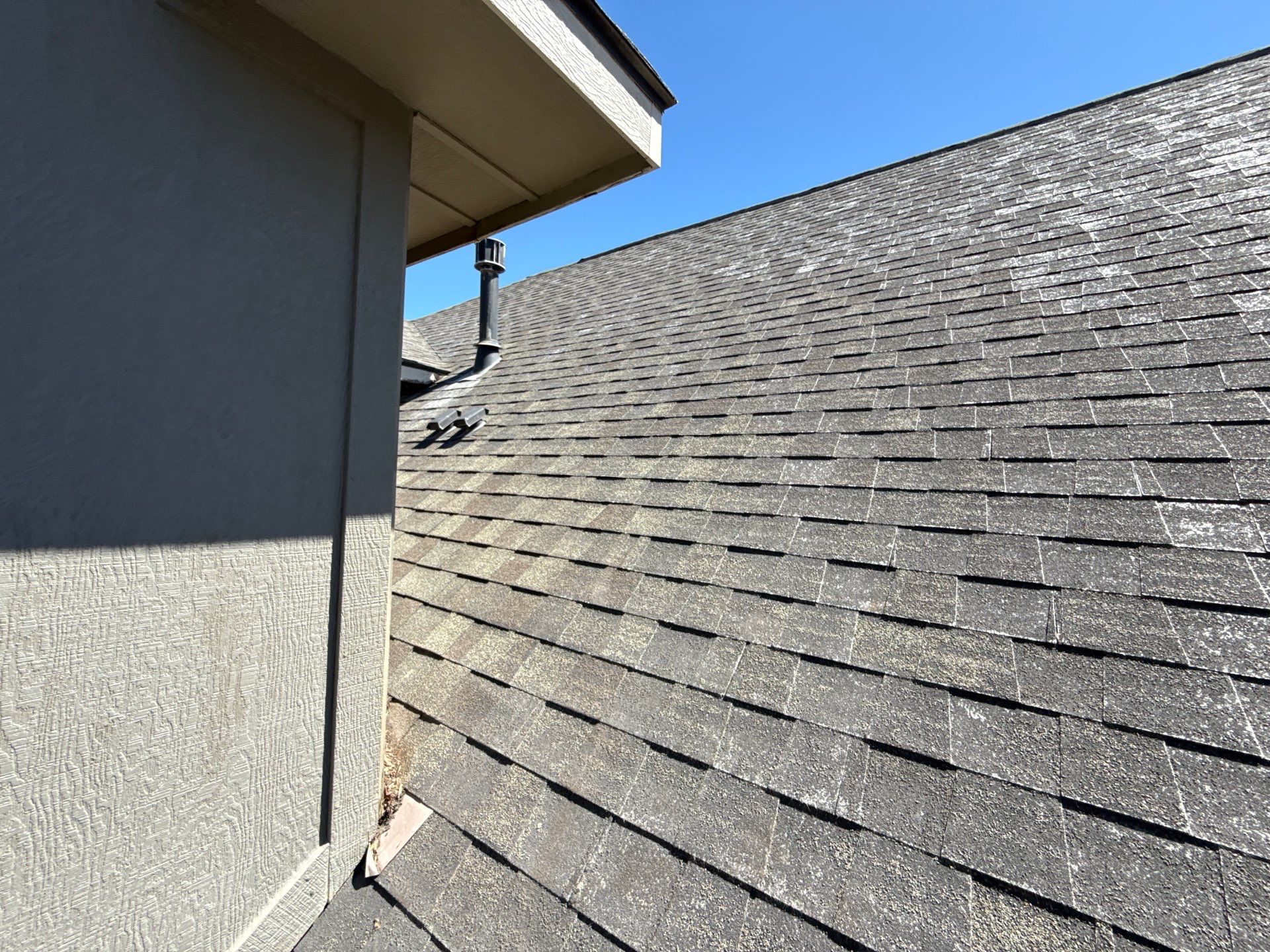 Boise Residential Roof Replacement Featuring Multi-Toned Architectural Shingles by Olive Roofing