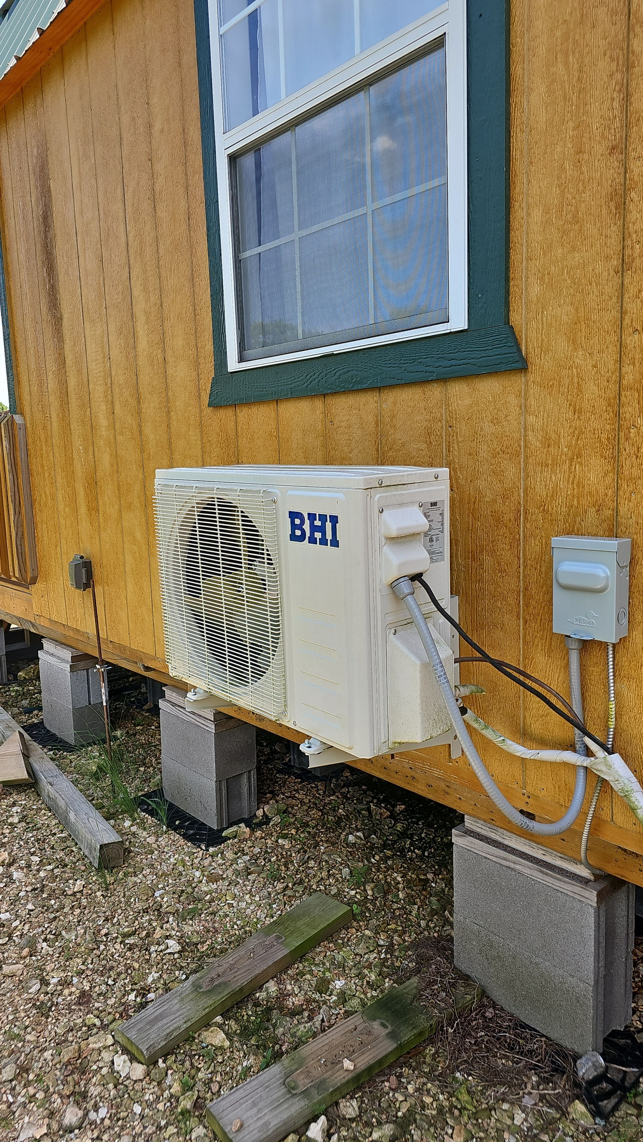 Off Grid Cabin by Argent Electric LLC
