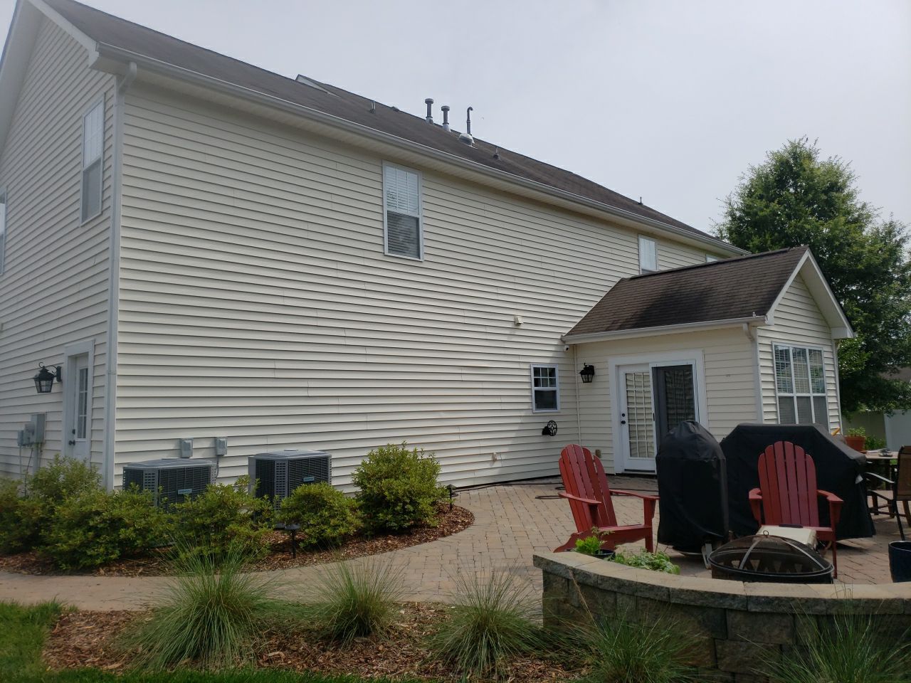 House Wash using cleaner by Power Wash Masters LLC