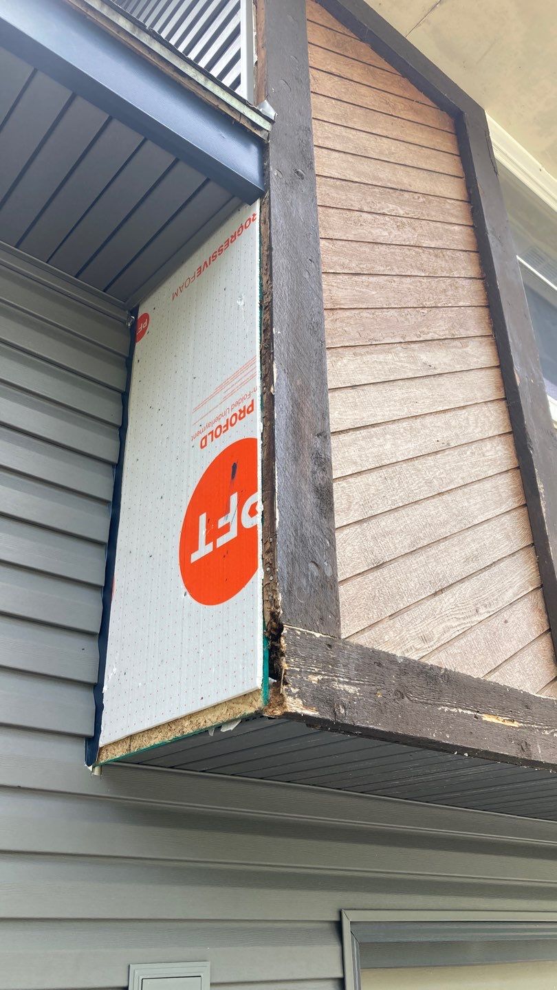 Siding Installation and Roof install with OC Oakridge by EEC  Windows, Siding & Roofing 