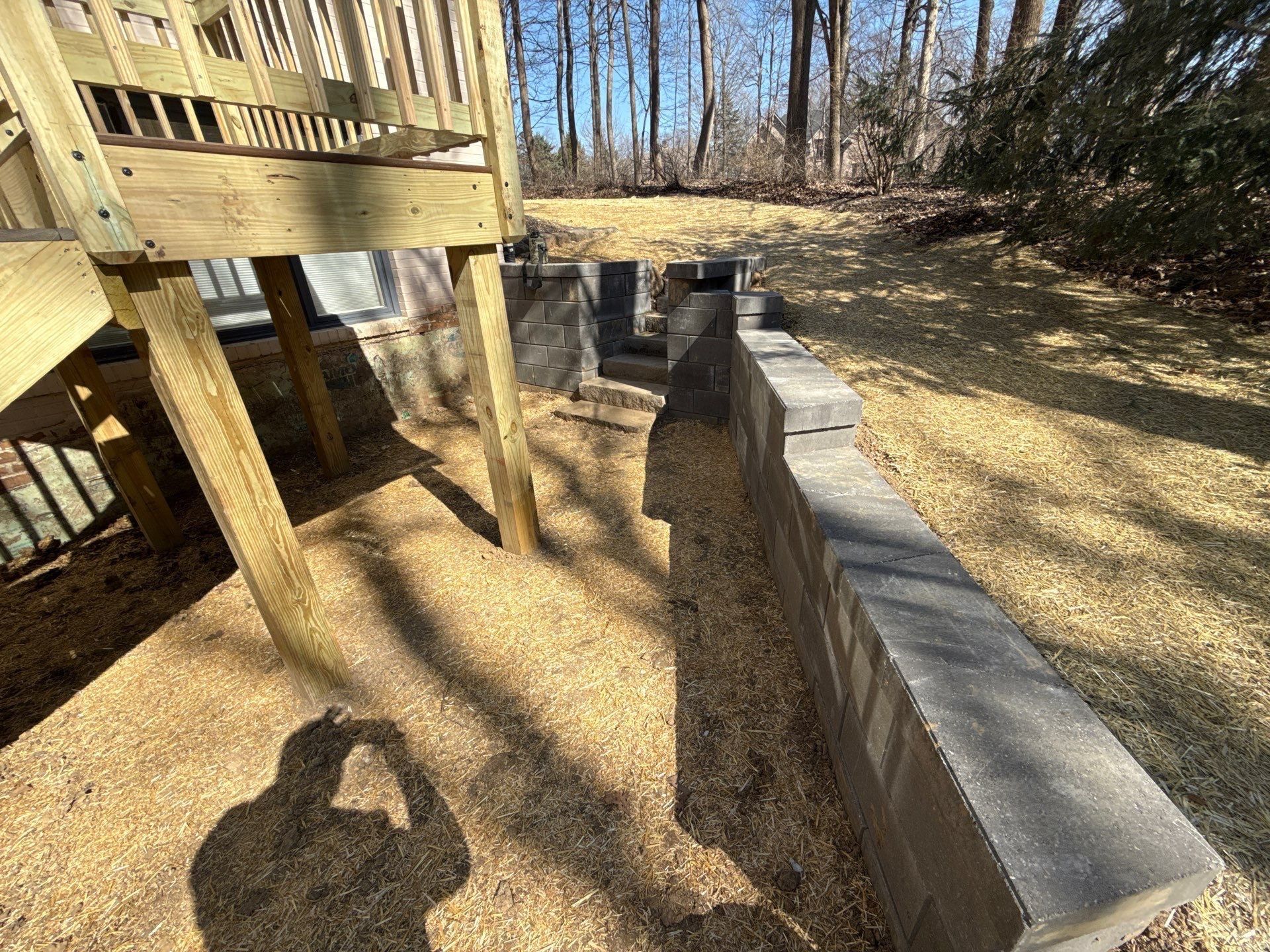 Hardscape, Retaining Walls, Outdoor Kitchen by McFarland Outdoors