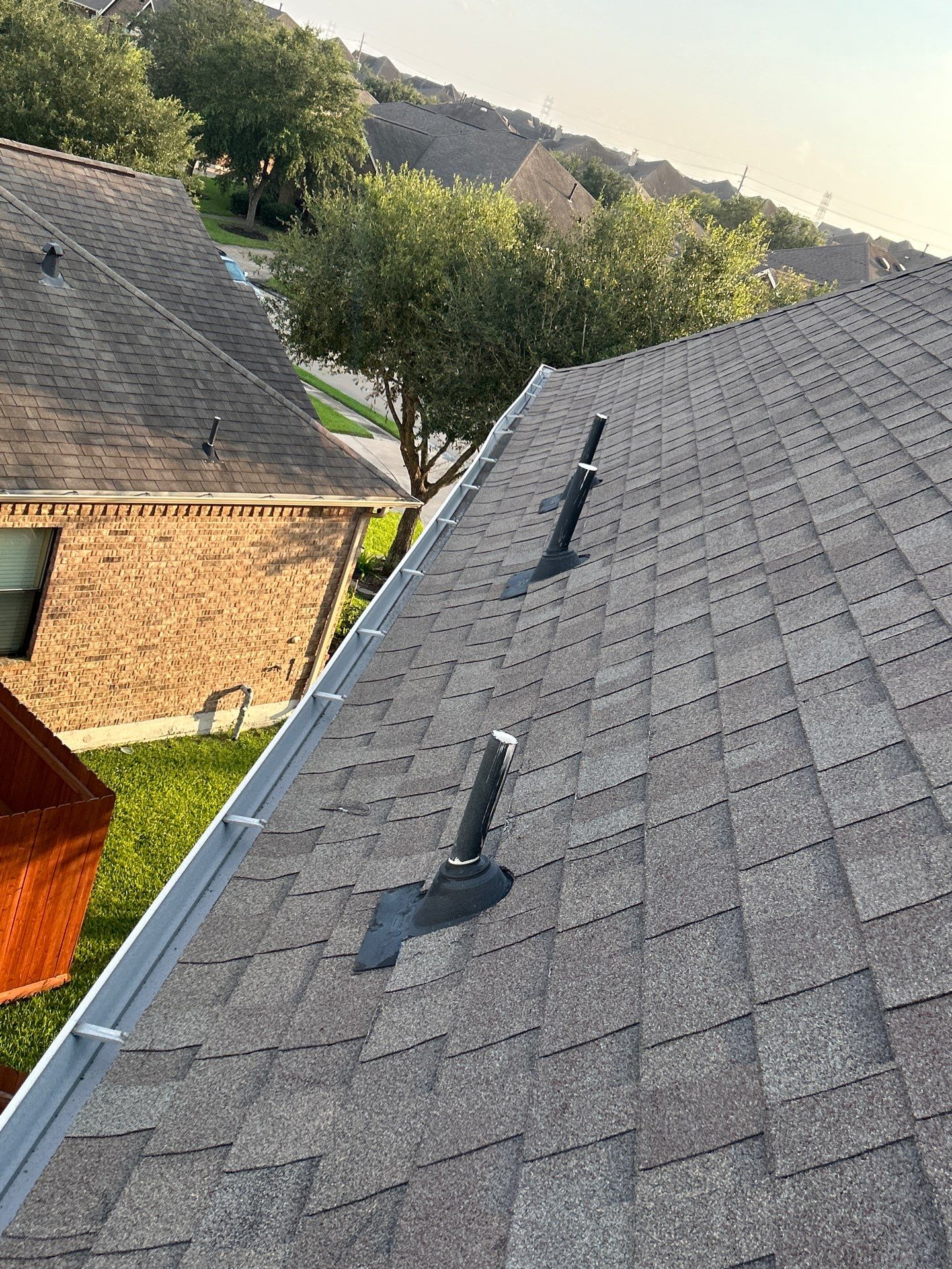 Hail Damage using Owen's Corning Duration (Lifetime) Shingles by Roof Repair Company