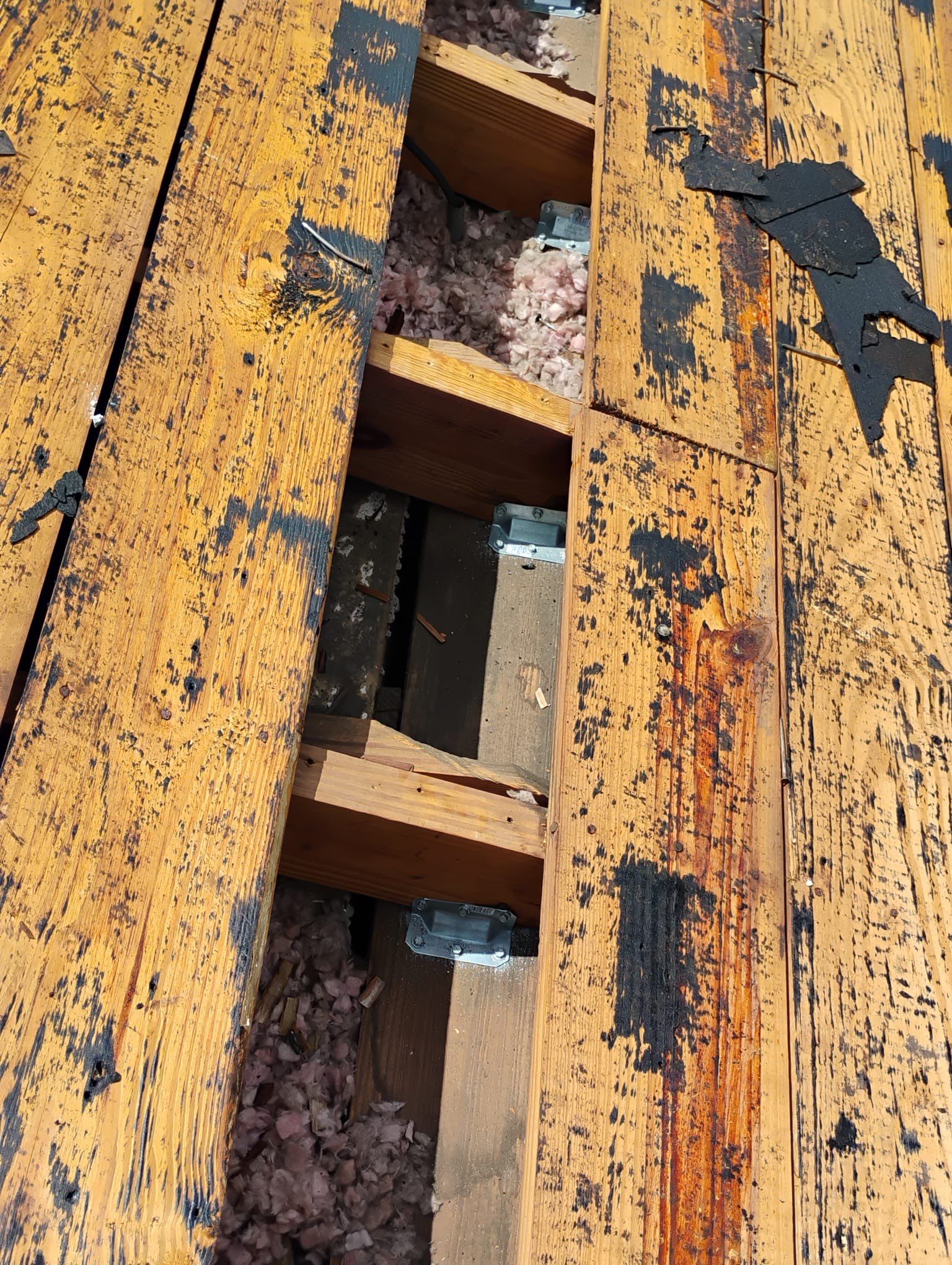 Project in St. Petersburg 33703 by Mitchell Roofing Company LLC 