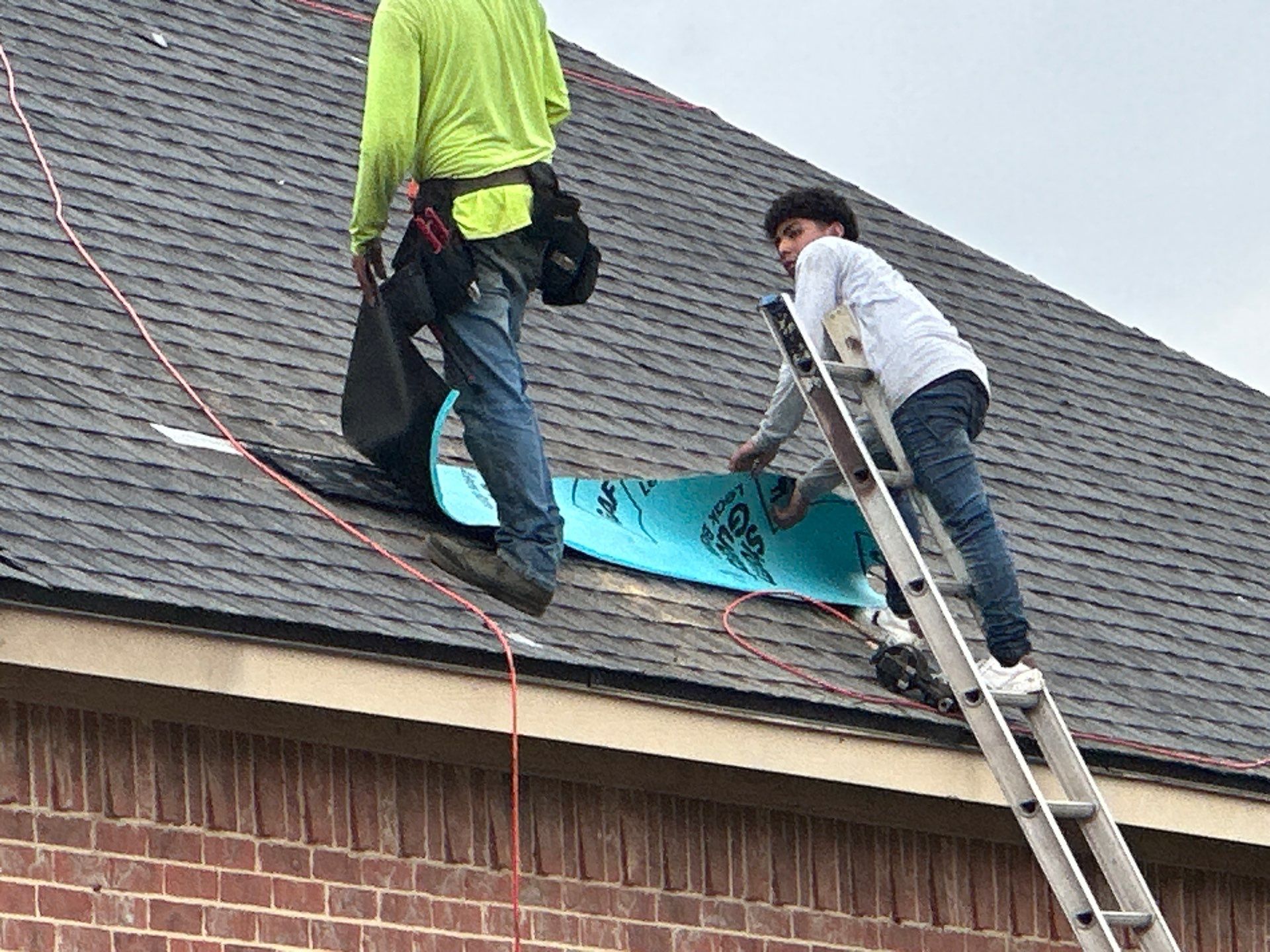 Full Roof Replacement in Mansfield Texas - GAF MasterElite Golden Pledge 25 year Warranty by First United Roofing & Construction