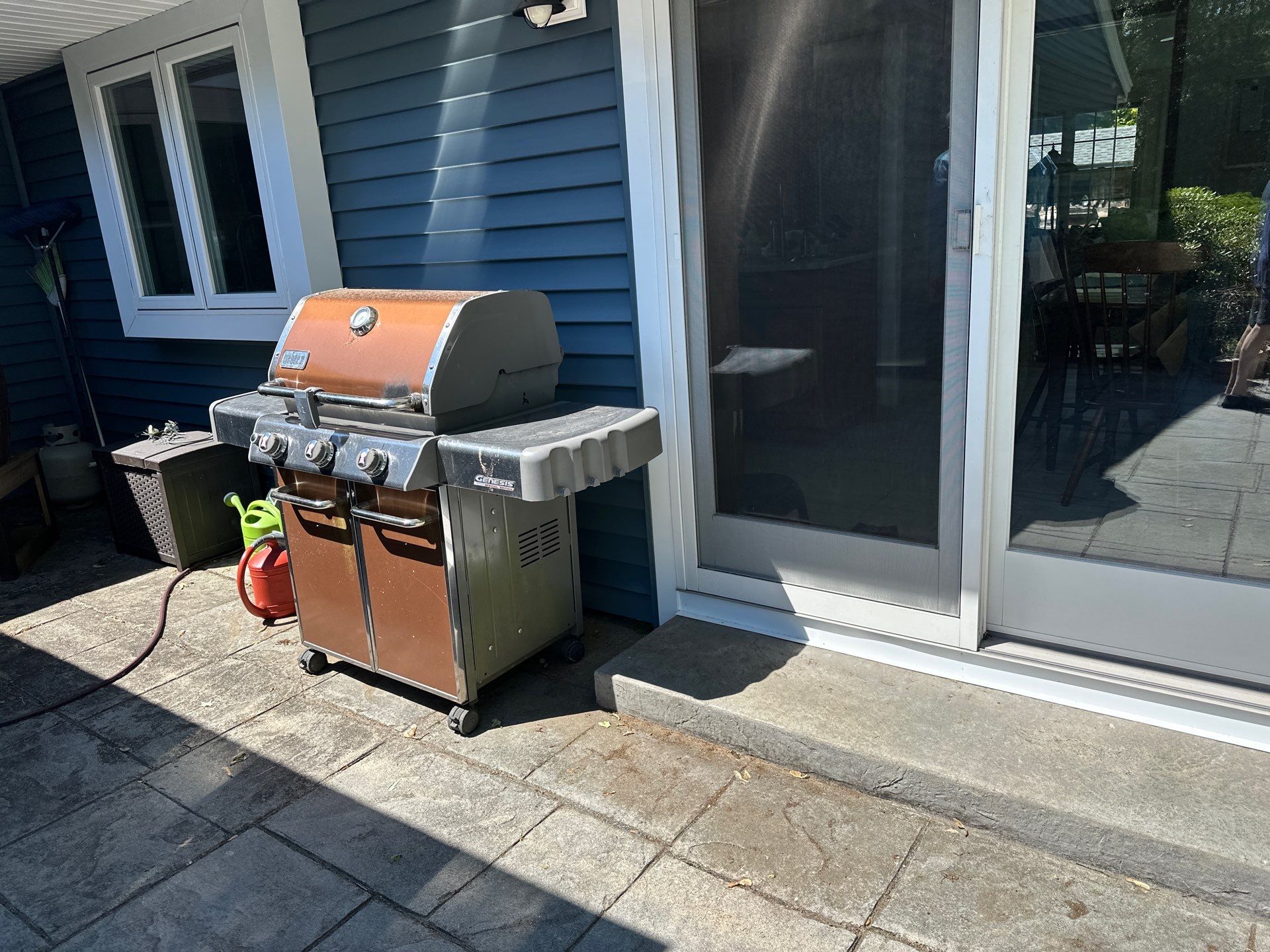 Vinyl Siding Transformation – Pacific Blue by Mighty Dog Roofing of Greater Middlesex County