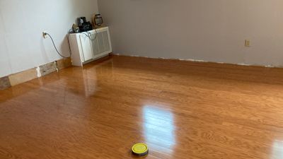 Engineered Oak Hardwood in Bonus Room 