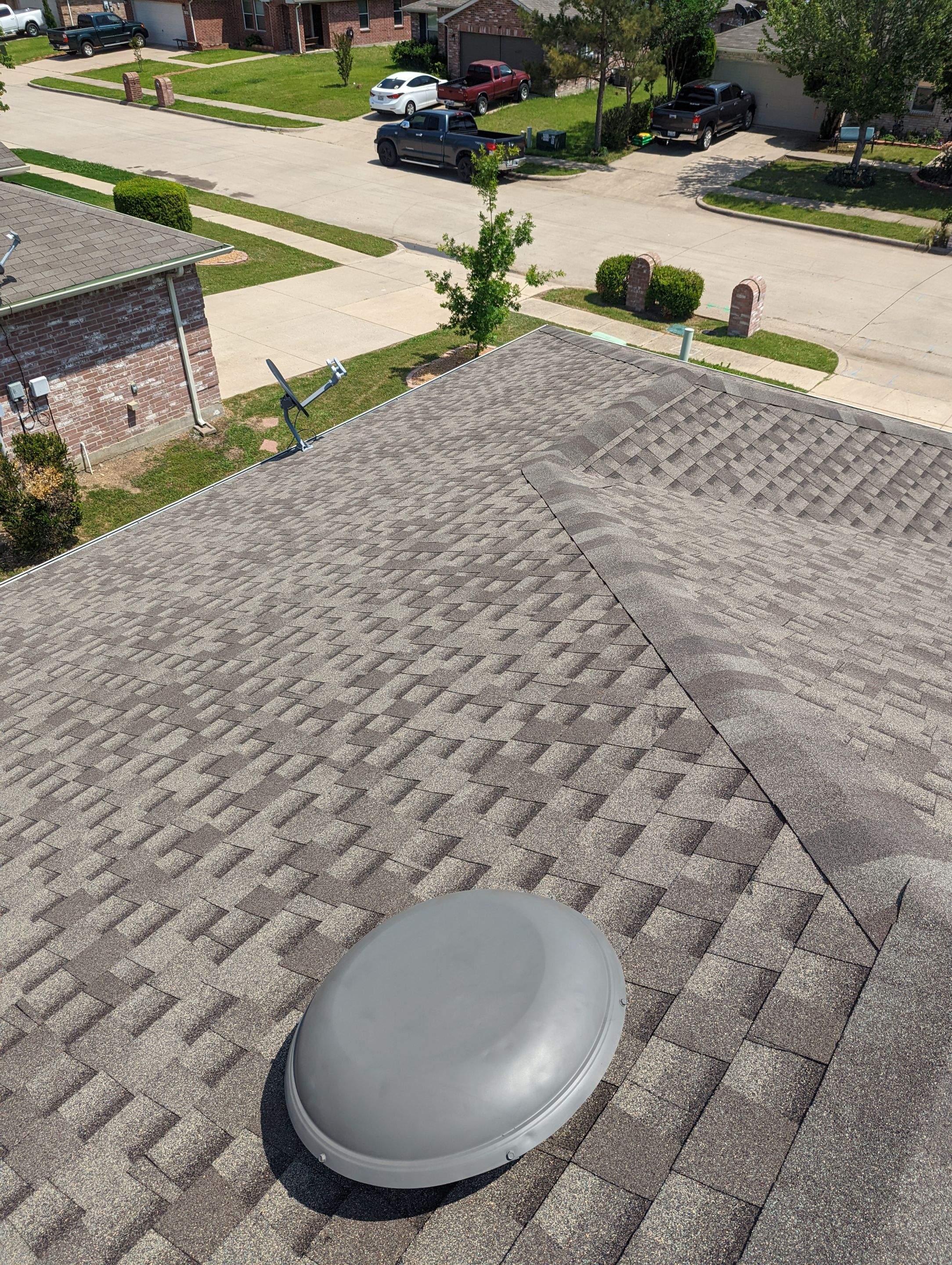 GAF HDZ - Weathered Wood by Elite Roofing LLC