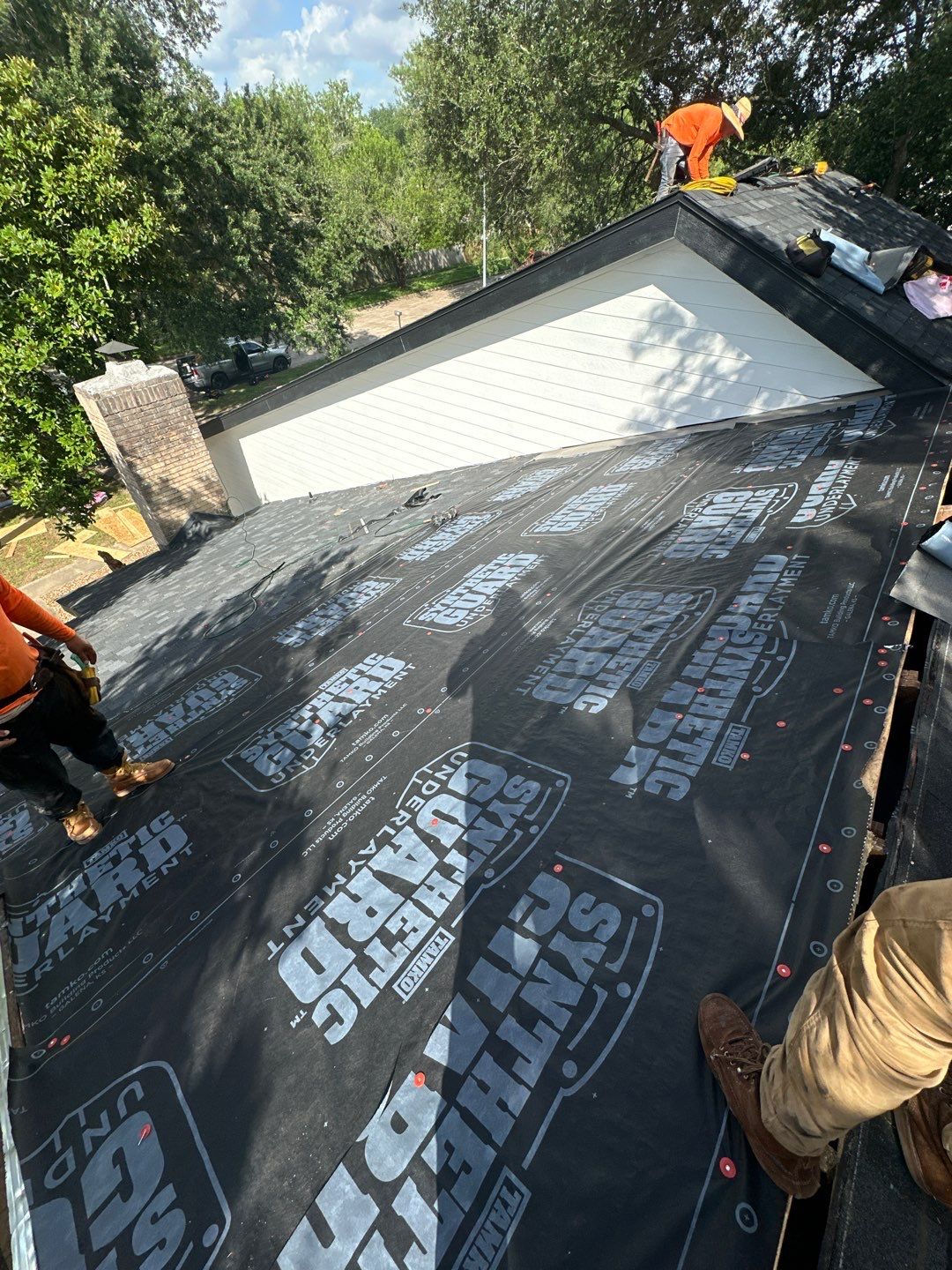 Roof Replacement Houston by Roof Repair Company