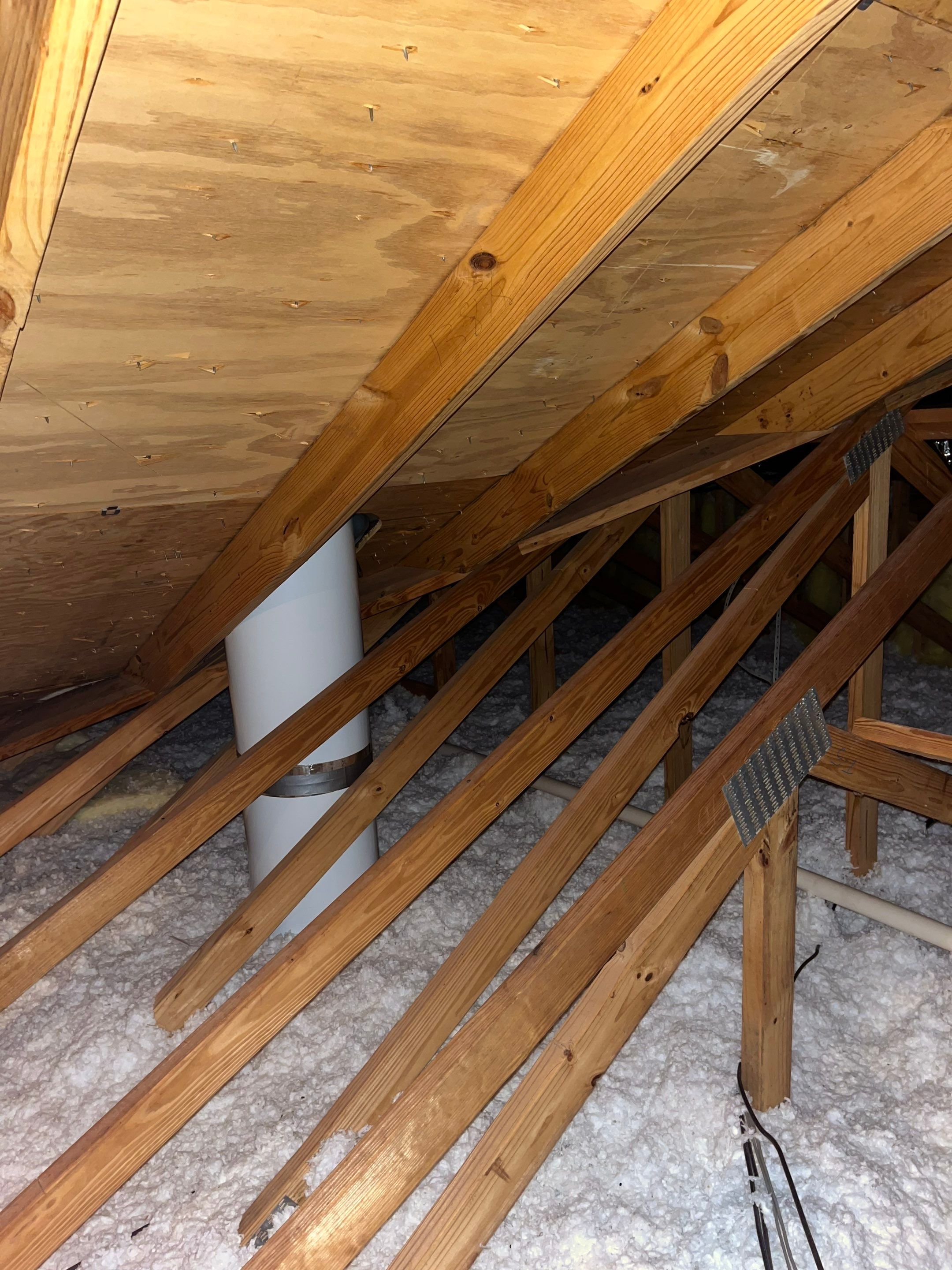 Architectural Shingle Roof Replacement and Skylight Installation in Hot Springs Village by Temple Roofing and Exteriors