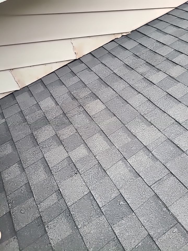 Vienna: CertainTeed Landmark Pro Architectural Shingles in Max Def Pewterwood by RM Banning, Inc.