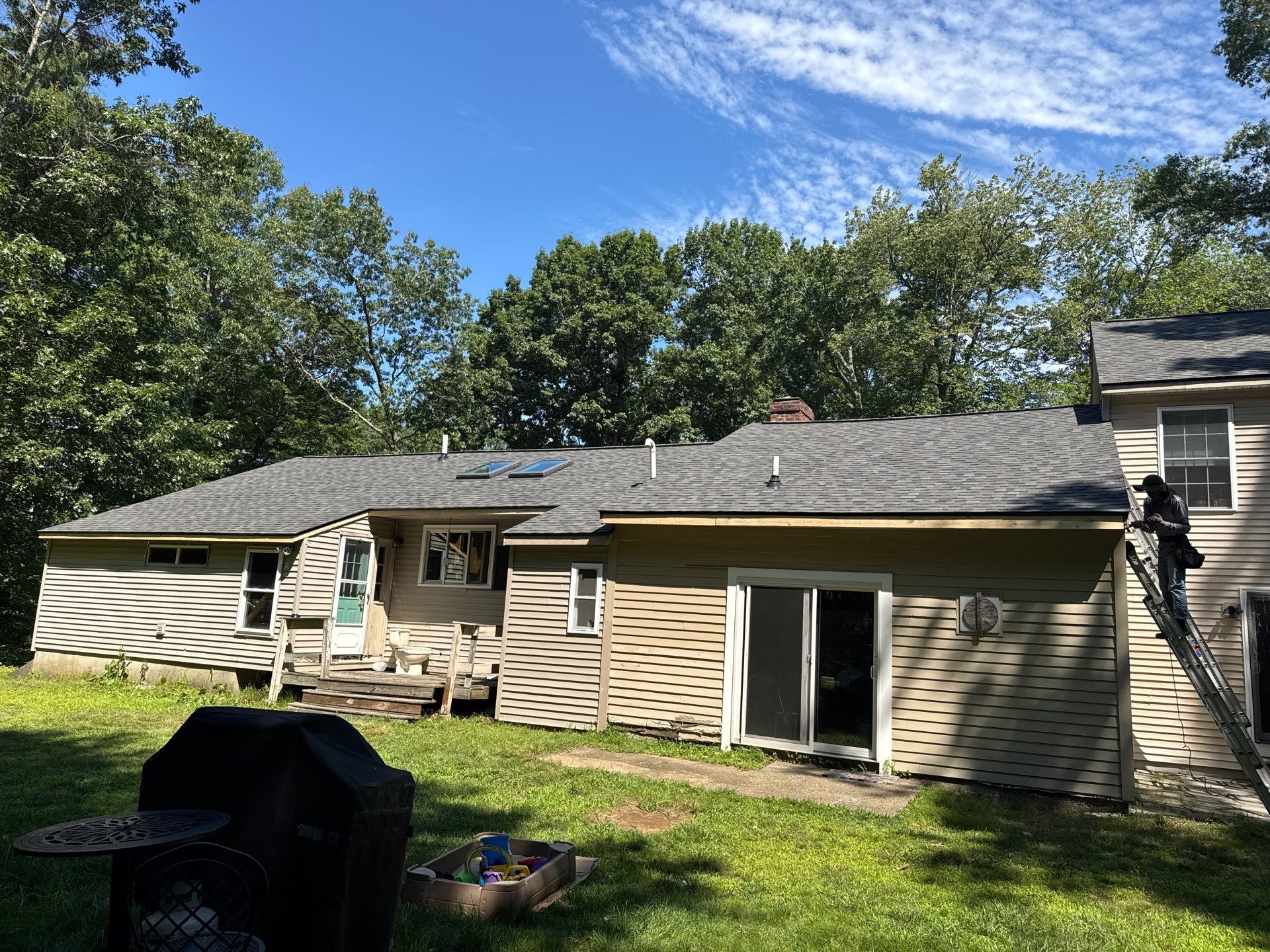 Full Roof Replacement & Fascia Upgrade on High Street in Stratham, NH by Compass exteriors