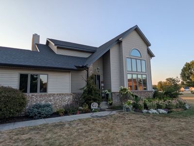 Residential Roofing Installation using GAF Timberline HDZ Charcoal