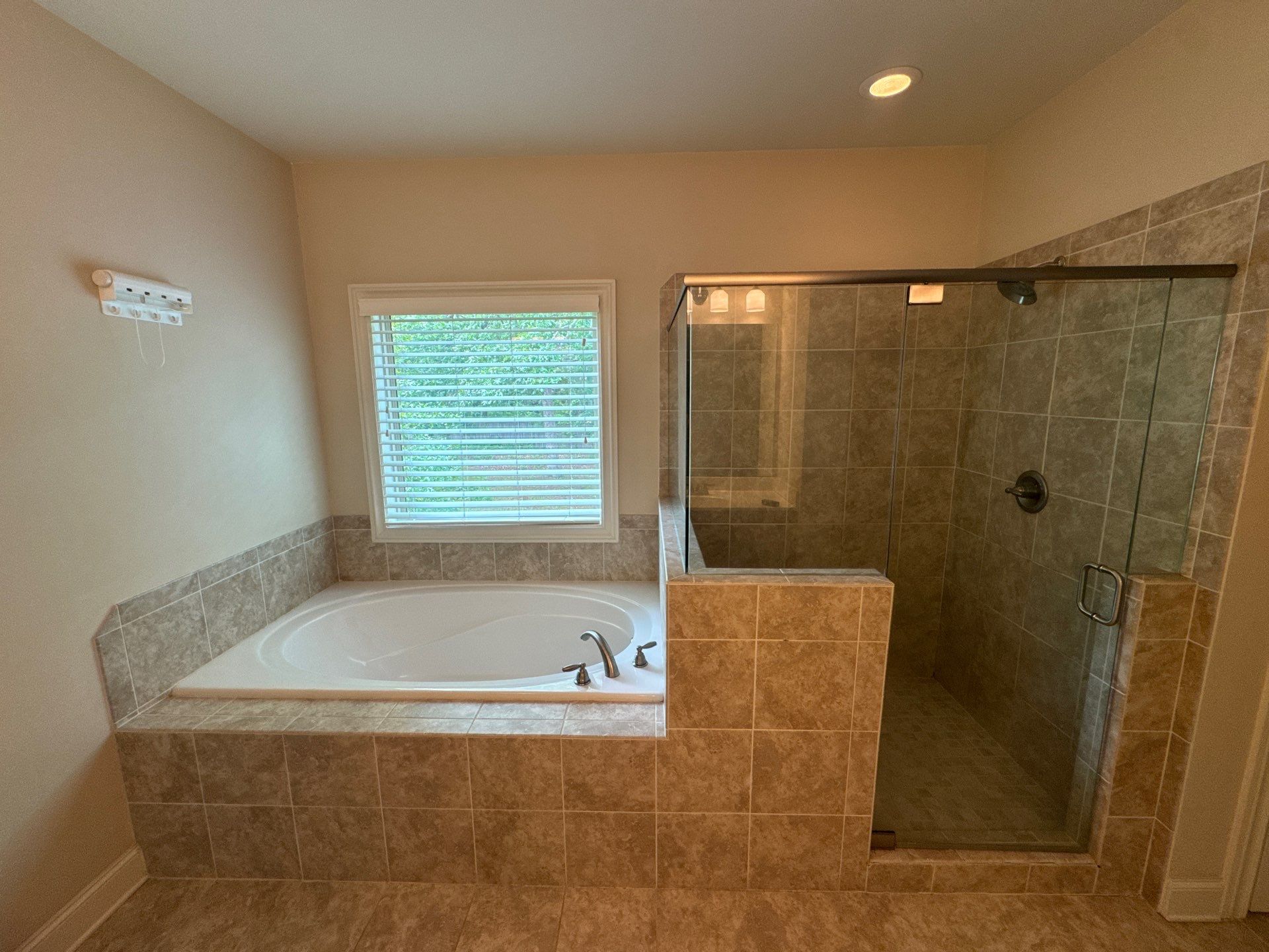 Master bathroom renovation using Free standing tub by Prudencio