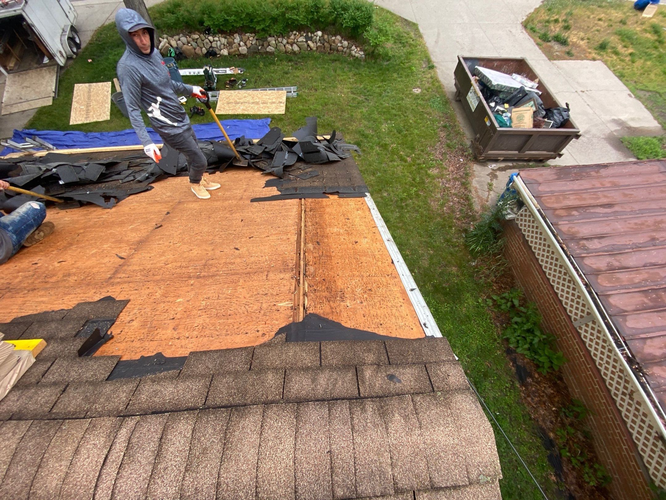 Roof Replacement using CertainTeed Landmark by 180 Contractors