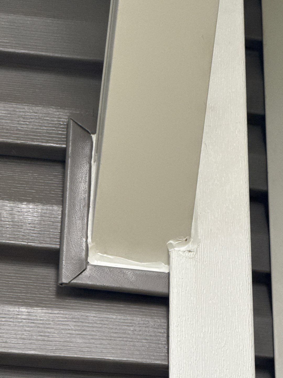 Siding Replacement using Alside D4 Odyssey-Plus Dutchlap Ageless Slate by 180 Contractors