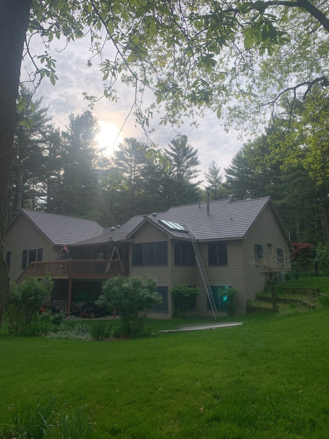 Residential Roofing Installation using Vic West Cedar Creek Shake by 4Ever Metal Roofing