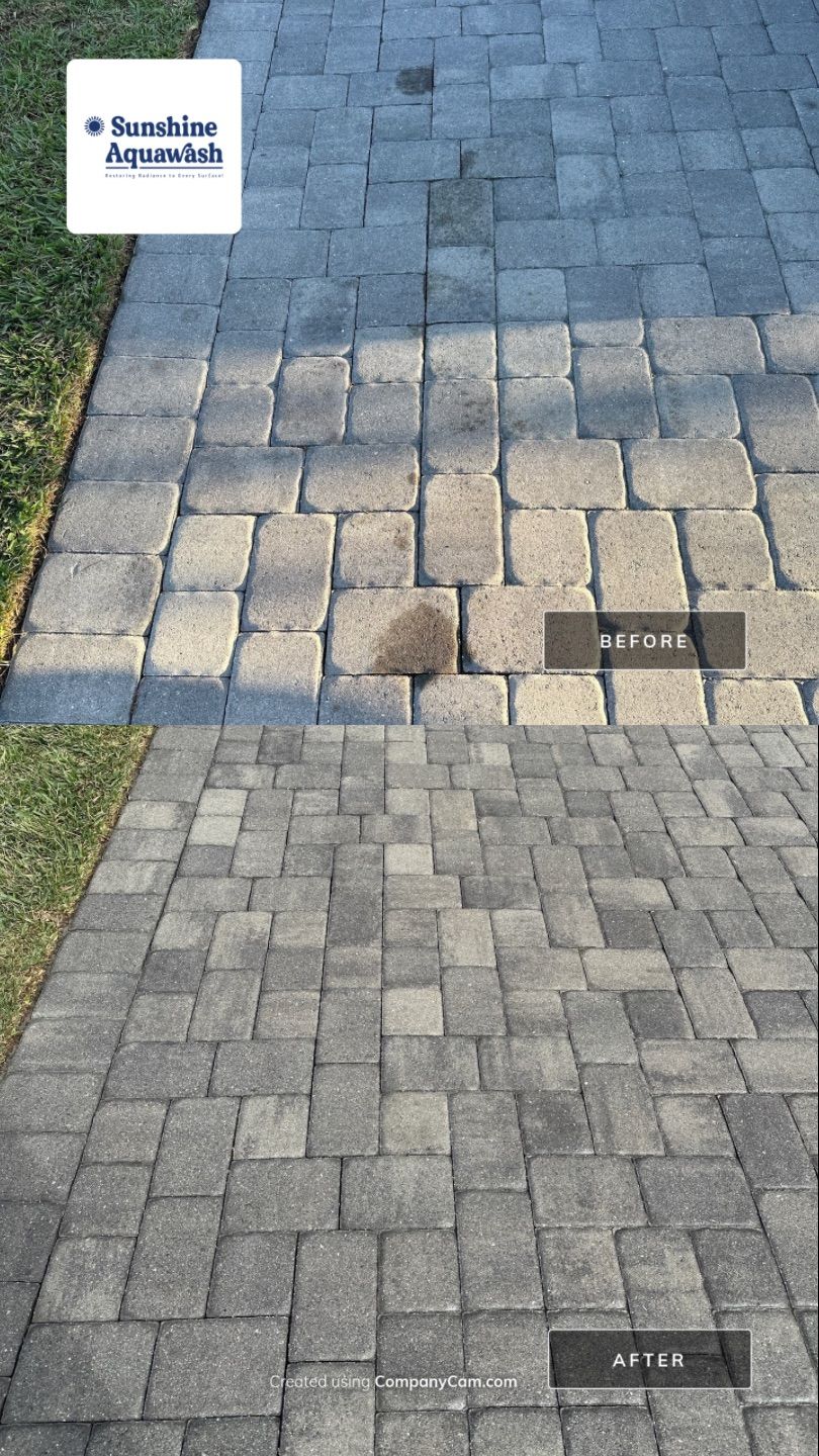 2-Story House Wash & Paver Driveway Cleaning in Trevesta Community, Palmetto, FL | Sunshine AquaWash by Sunshine AquaWash