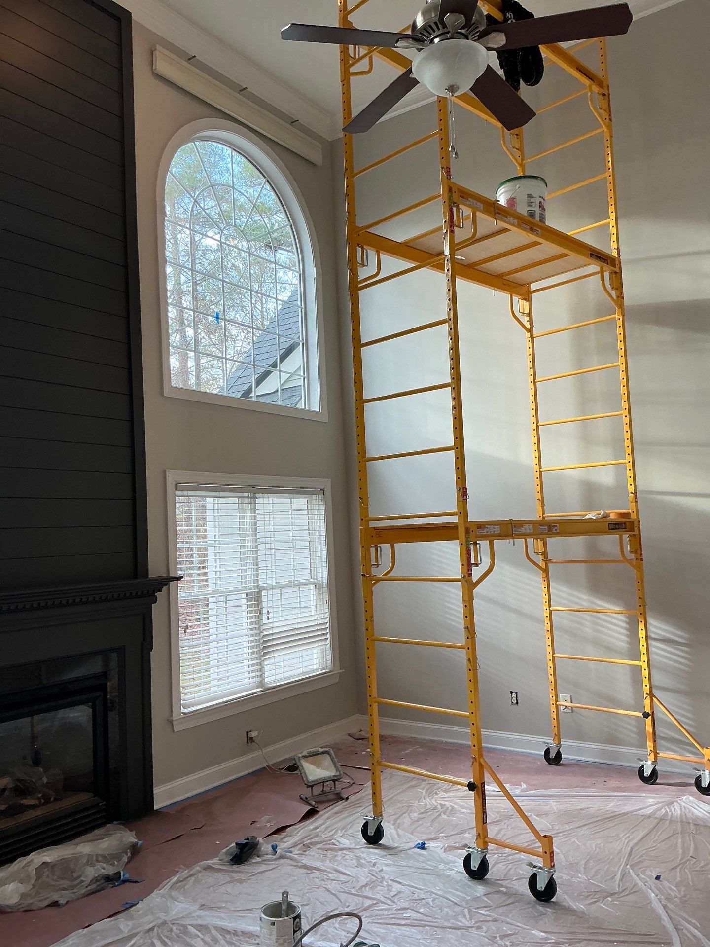 Inteiro painting and Cabineted painting by GonzalezPainters & Contractors Inc 