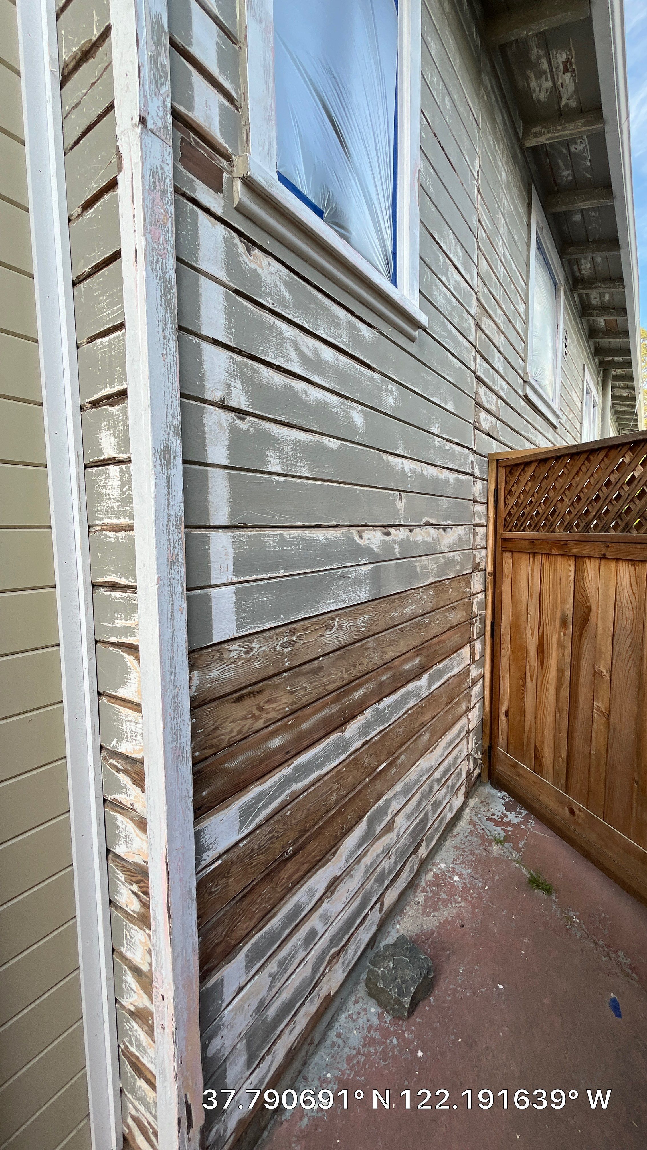 Project in Oakland by Herrera’s Bay Area Painting inc.