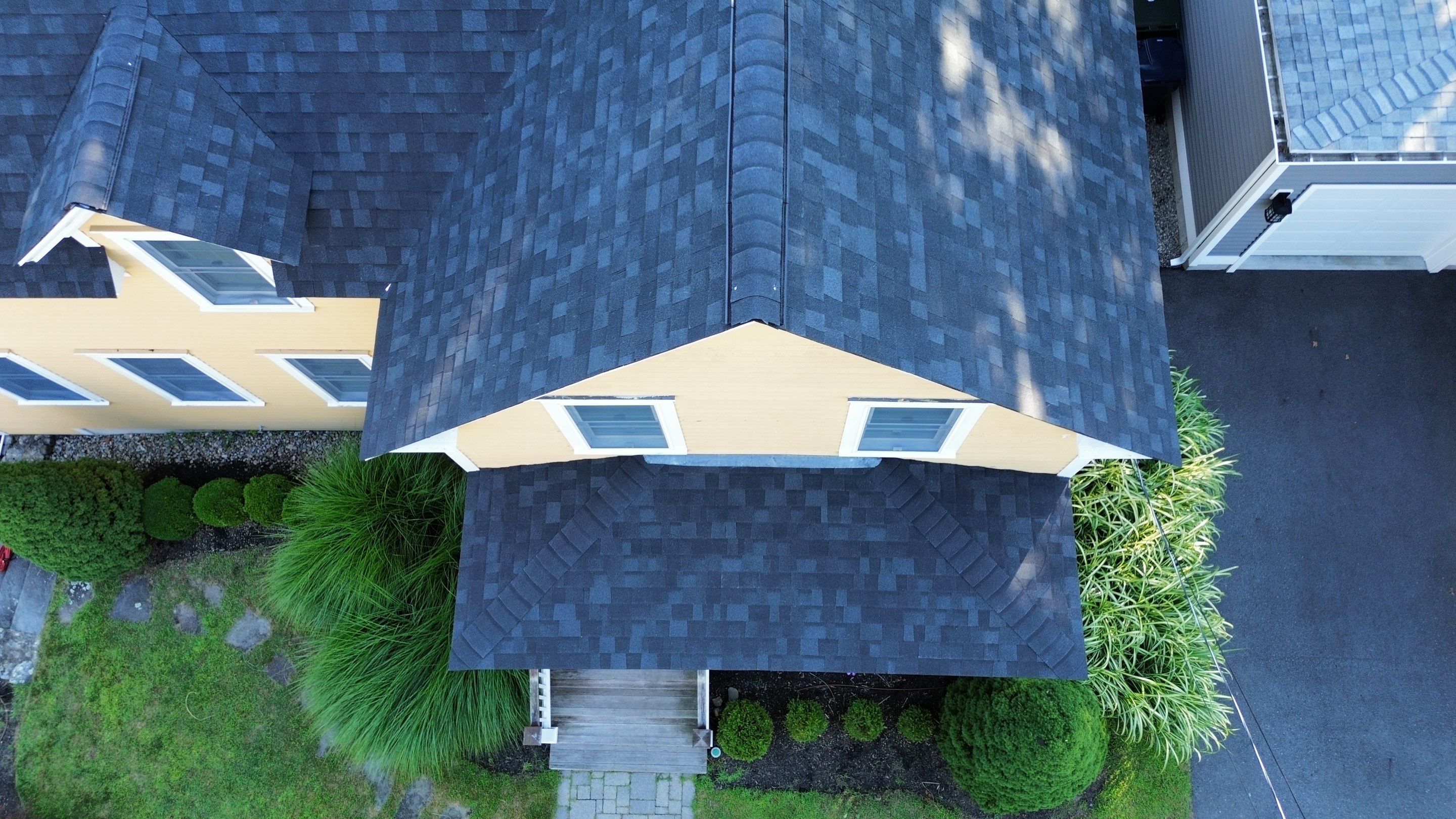 Roof & EPDM Flat Roof Installation – Andover, MA by Mighty Dog Roofing of Greater Middlesex County