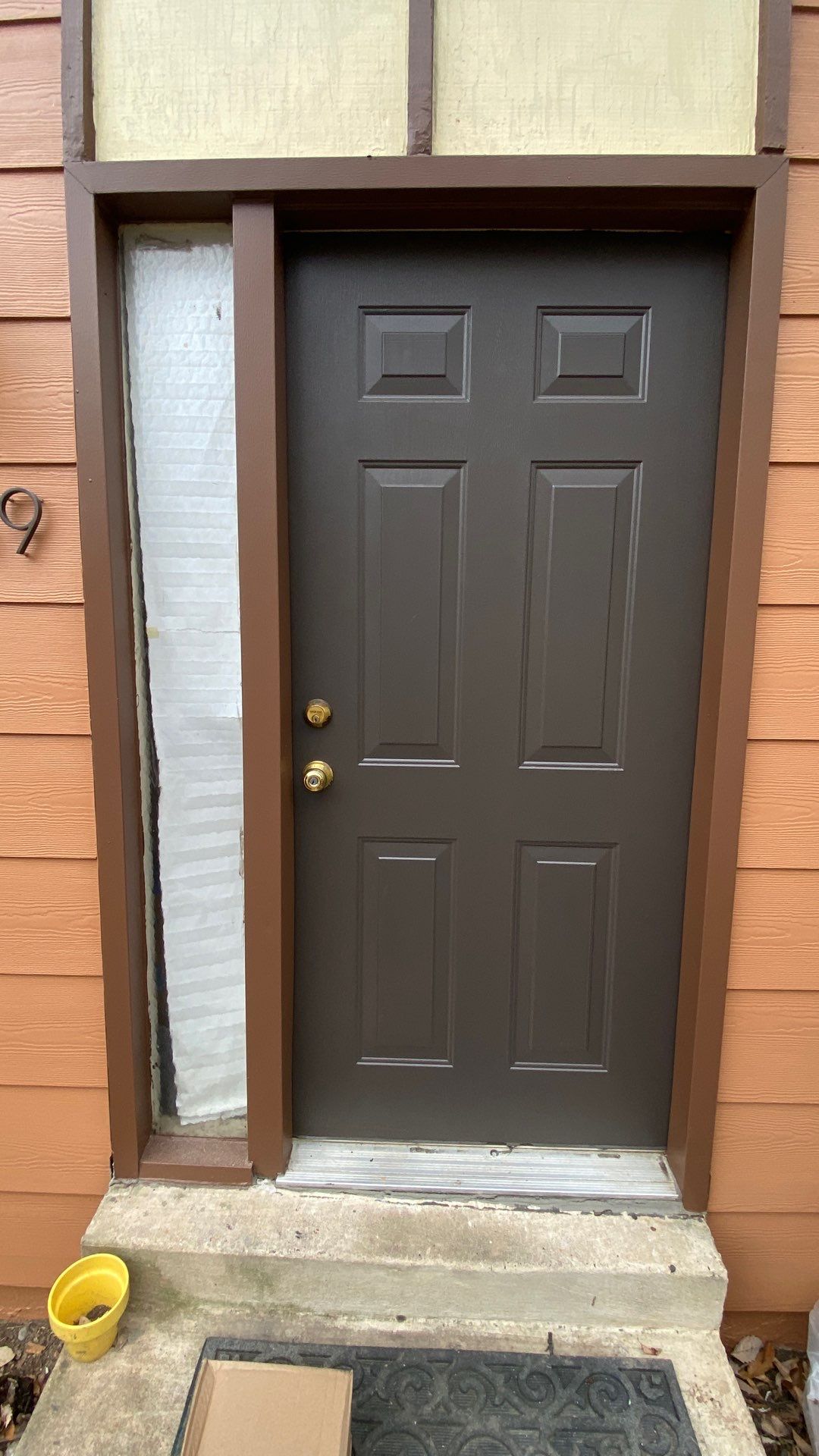 Reston: Residential Siding Replacement with James Hardie Statement Beaded Plank in Cappuccino Muffin by RM Banning, Inc.