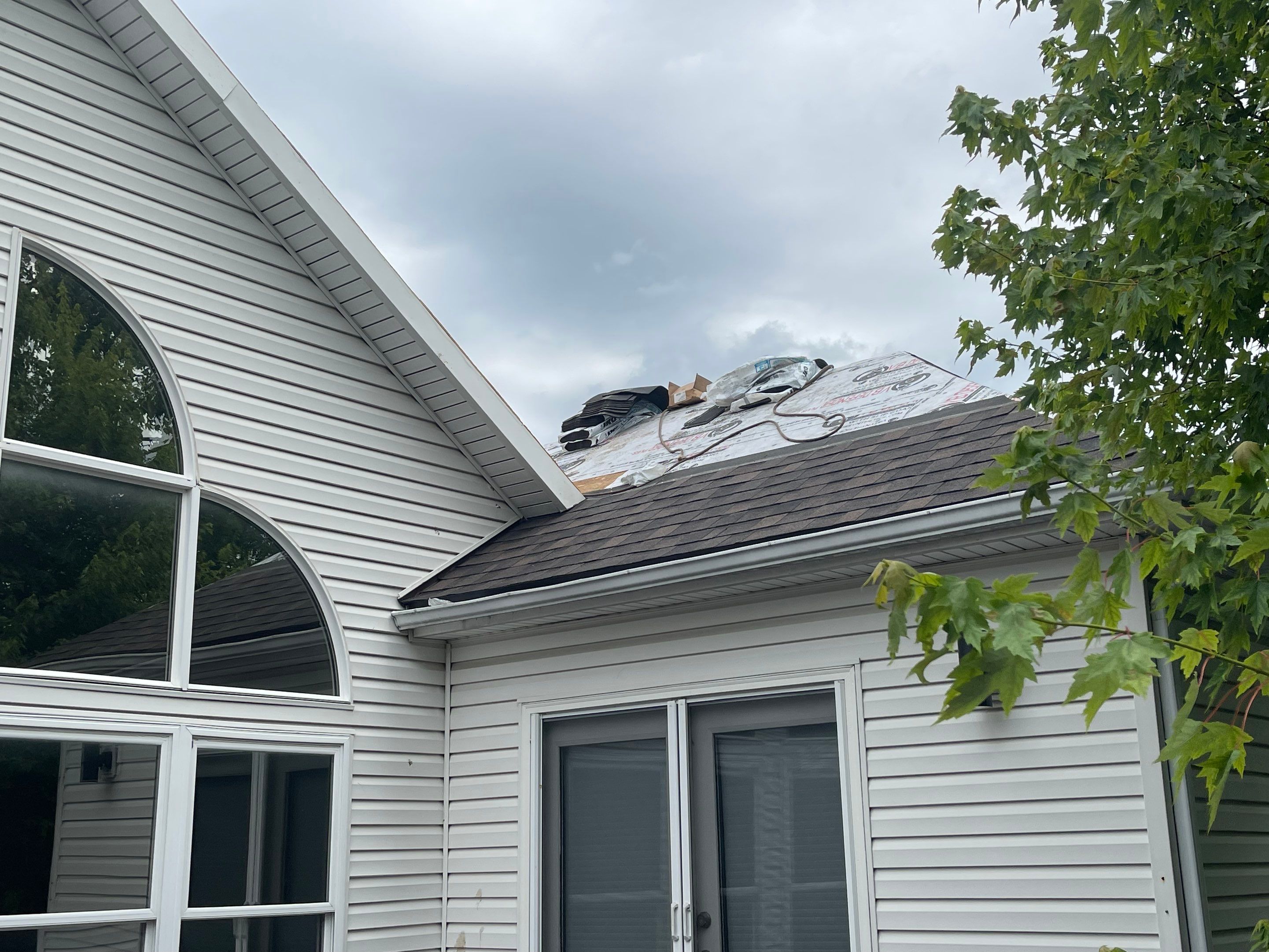 Residential Roofing Installation using IKO dimensional shingles by SOS Home Ohio 