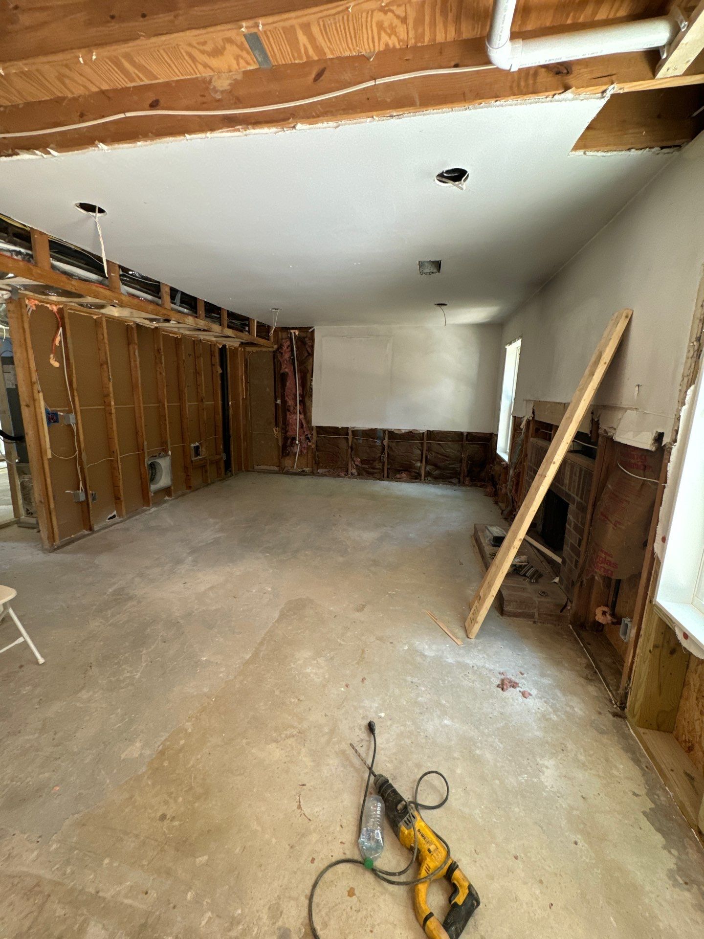 Comprehensive Interior and Exterior Renovation for Marietta Investment Property by Swift Home Renovations