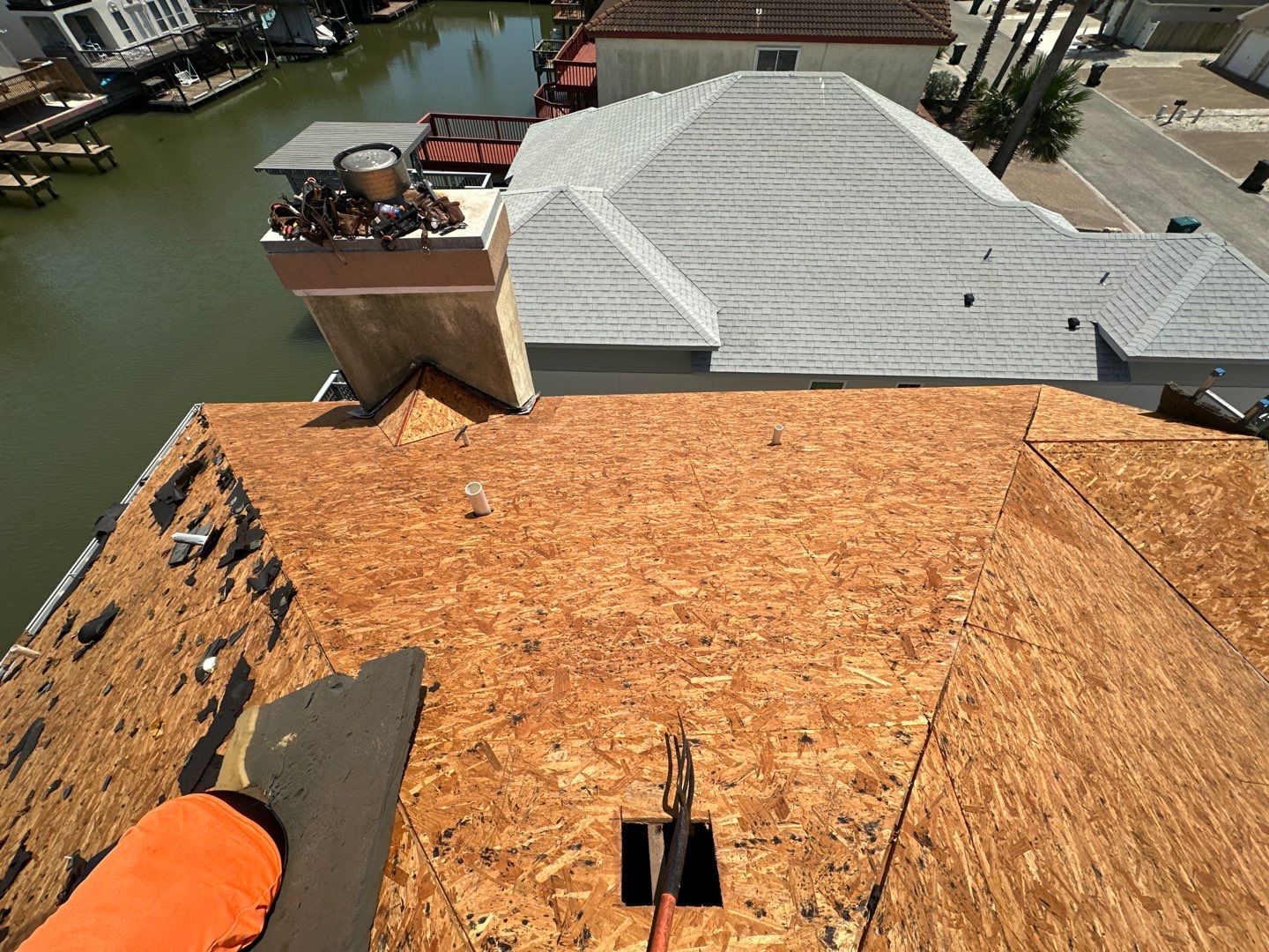 Residential Roofing Installation using Owen's Corning Duration (Lifetime) Shingles by Roof Repair Company