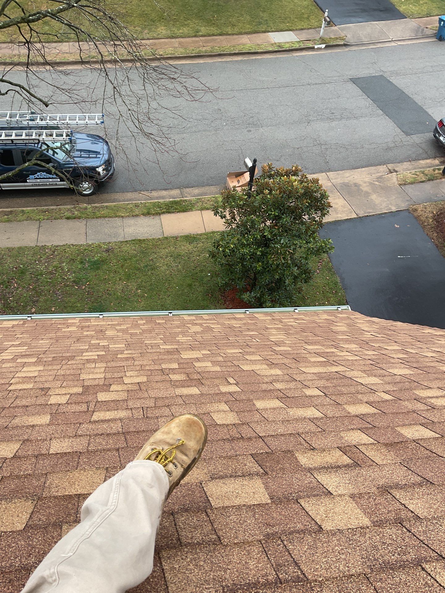 Springfield CertainTeed Landmark in Resawn Shake by RM Banning, Inc.