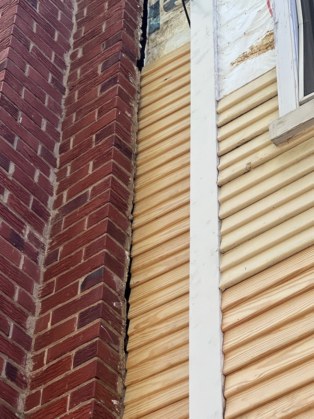 Alexandria: Siding Replacement with Solid Pine Wood Lap Siding by RM Banning, Inc.