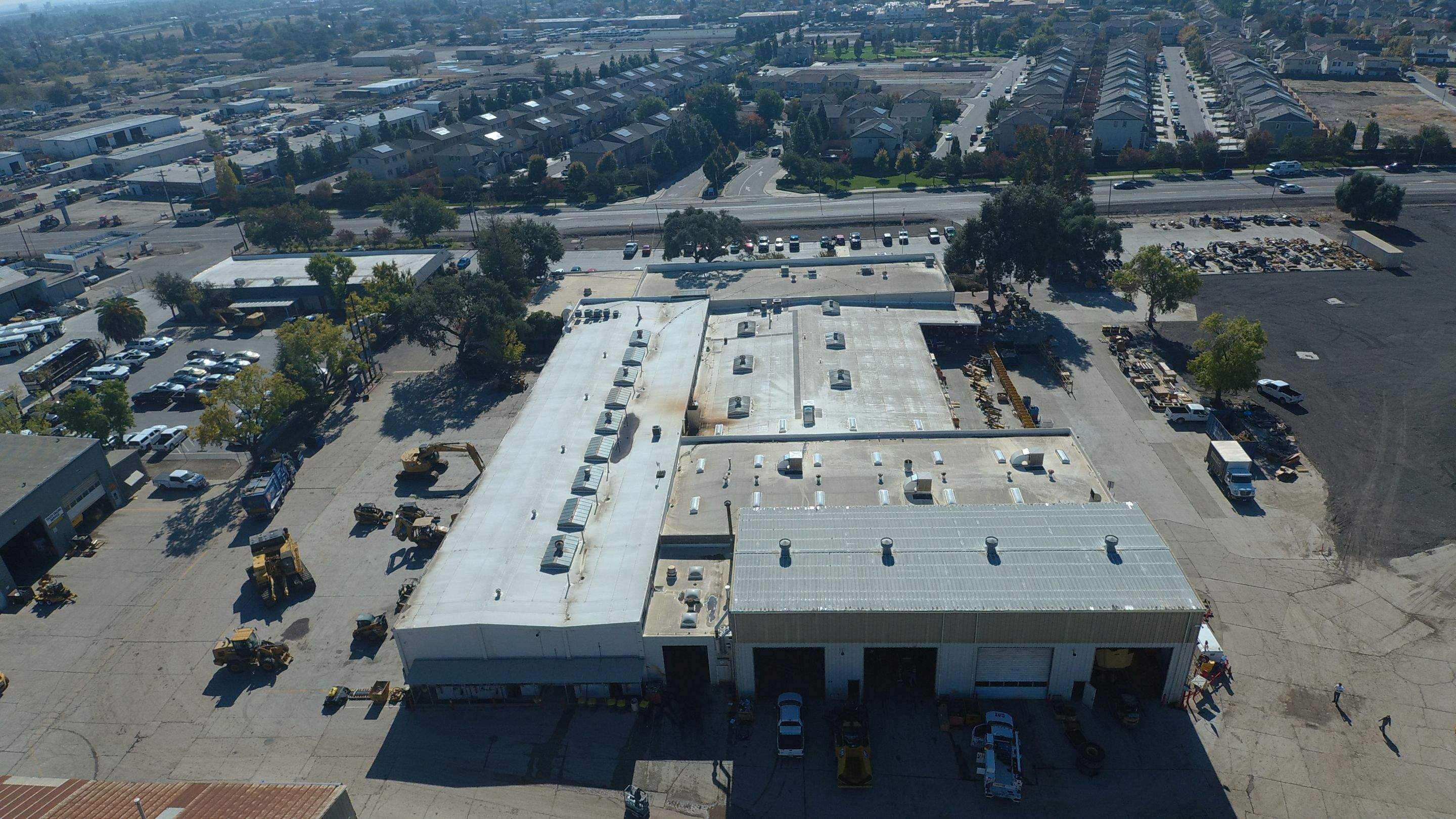 MR Roofing system using Conklin BenchPly system with PUMA top coat by Straight Edge Roofing Inc