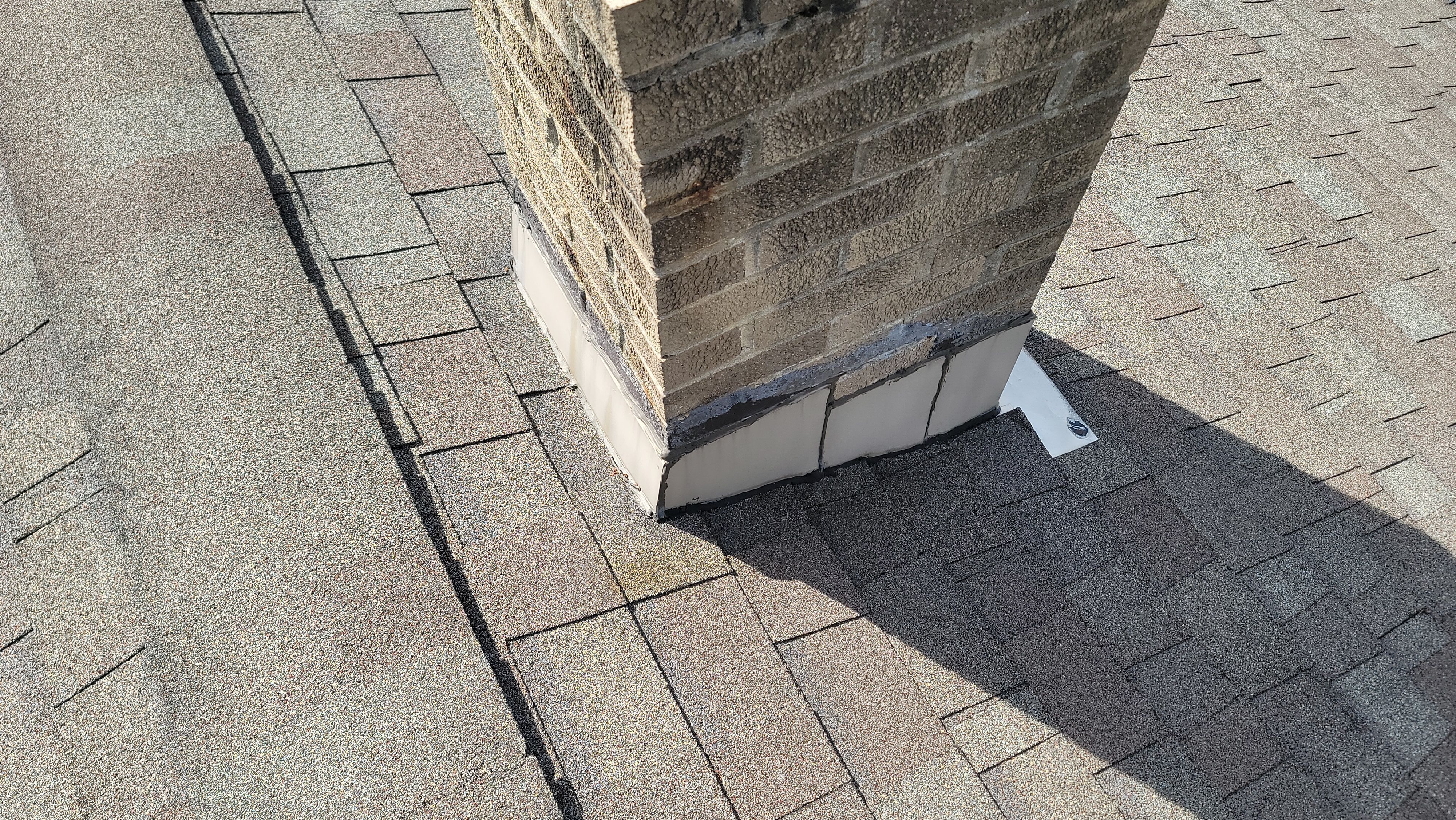 Atlas Pinnacle, Color, Weathered Shadow, Drip Edge, Color, Royal Brown by Eagle Eye Roofing