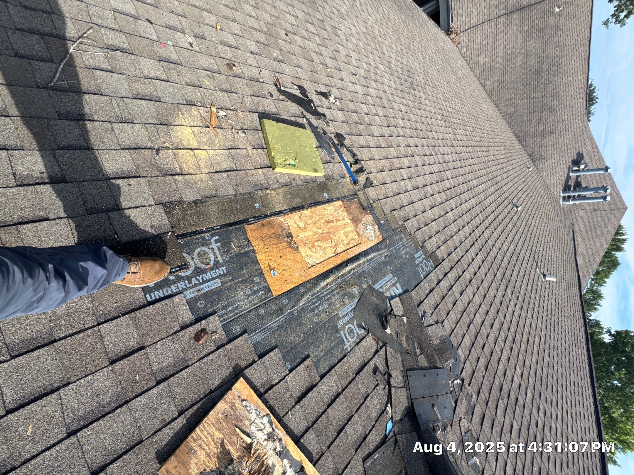 Kings Reserve Willowbrook by Hartland Roofing & Construction