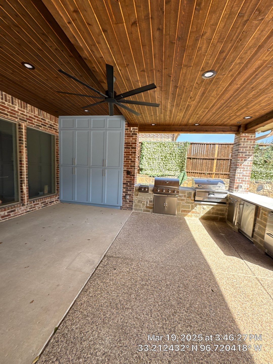 Patio & Pool bath addition by SLM General Contractors & Roofing