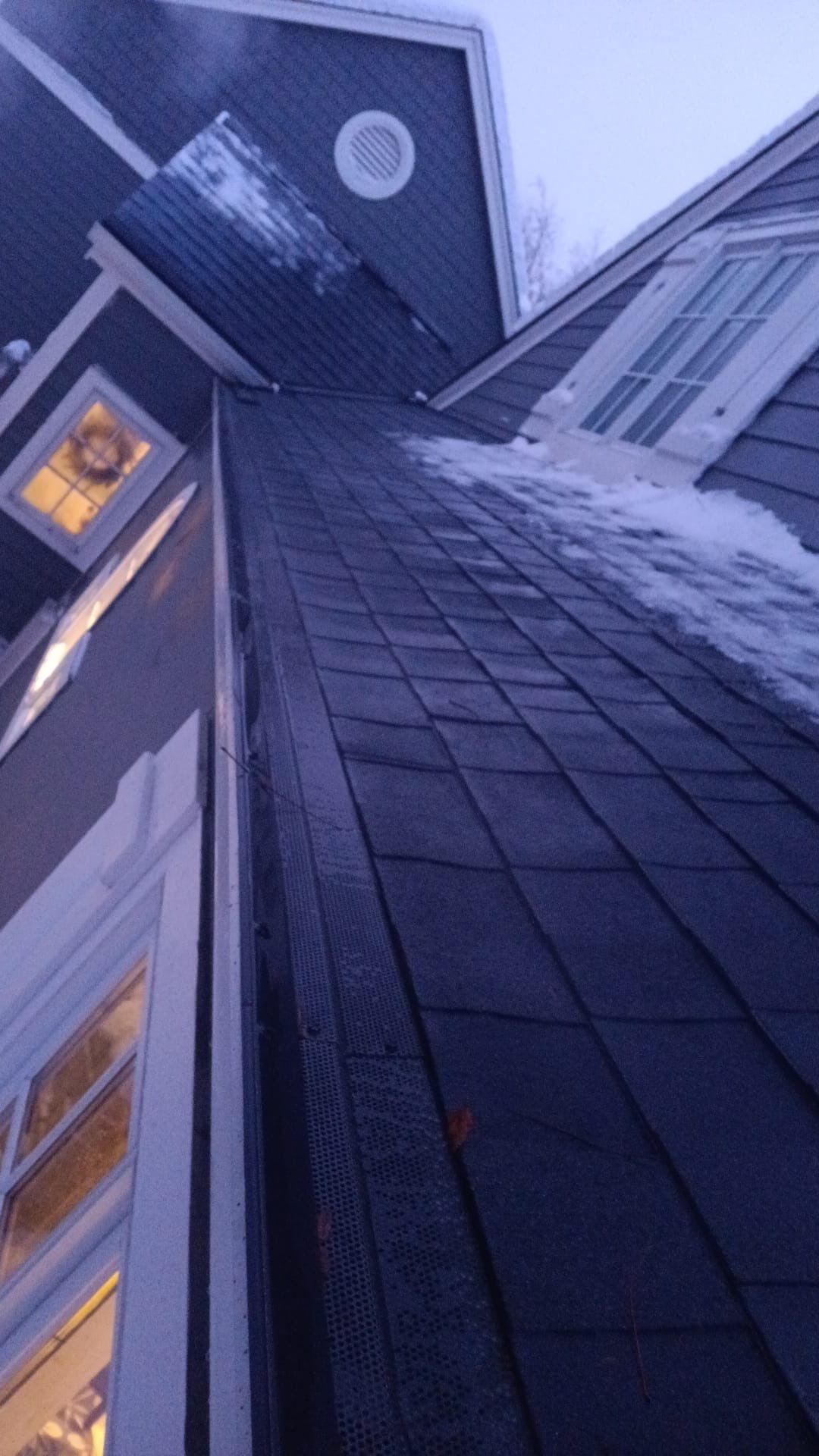 Roof Snow And Ice Dam Removal using Steamer by Stendahl Services