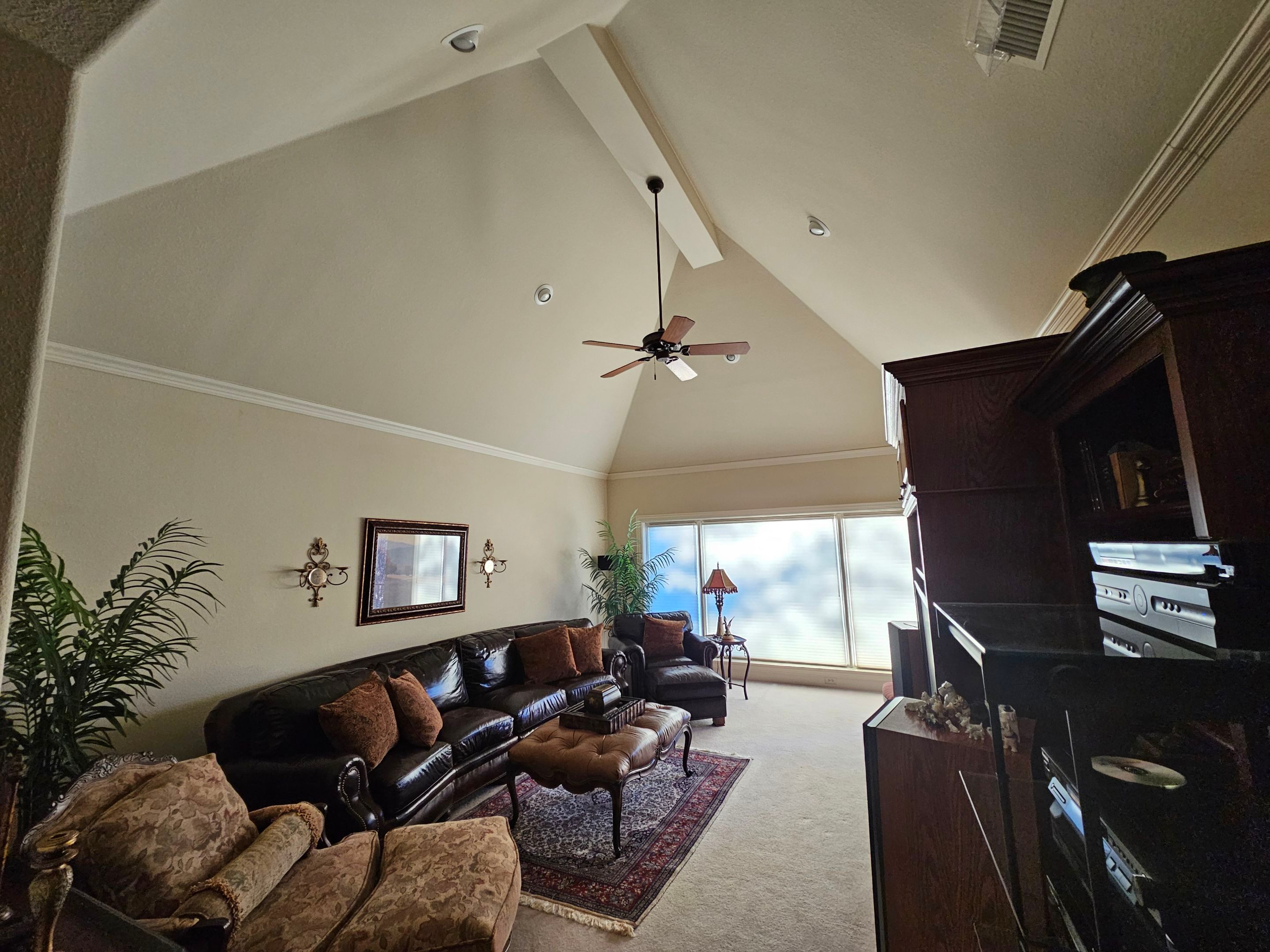 Exterior & interior paint, Garage door repairs, roof replacement & leak repairs by EL-GC LLC 