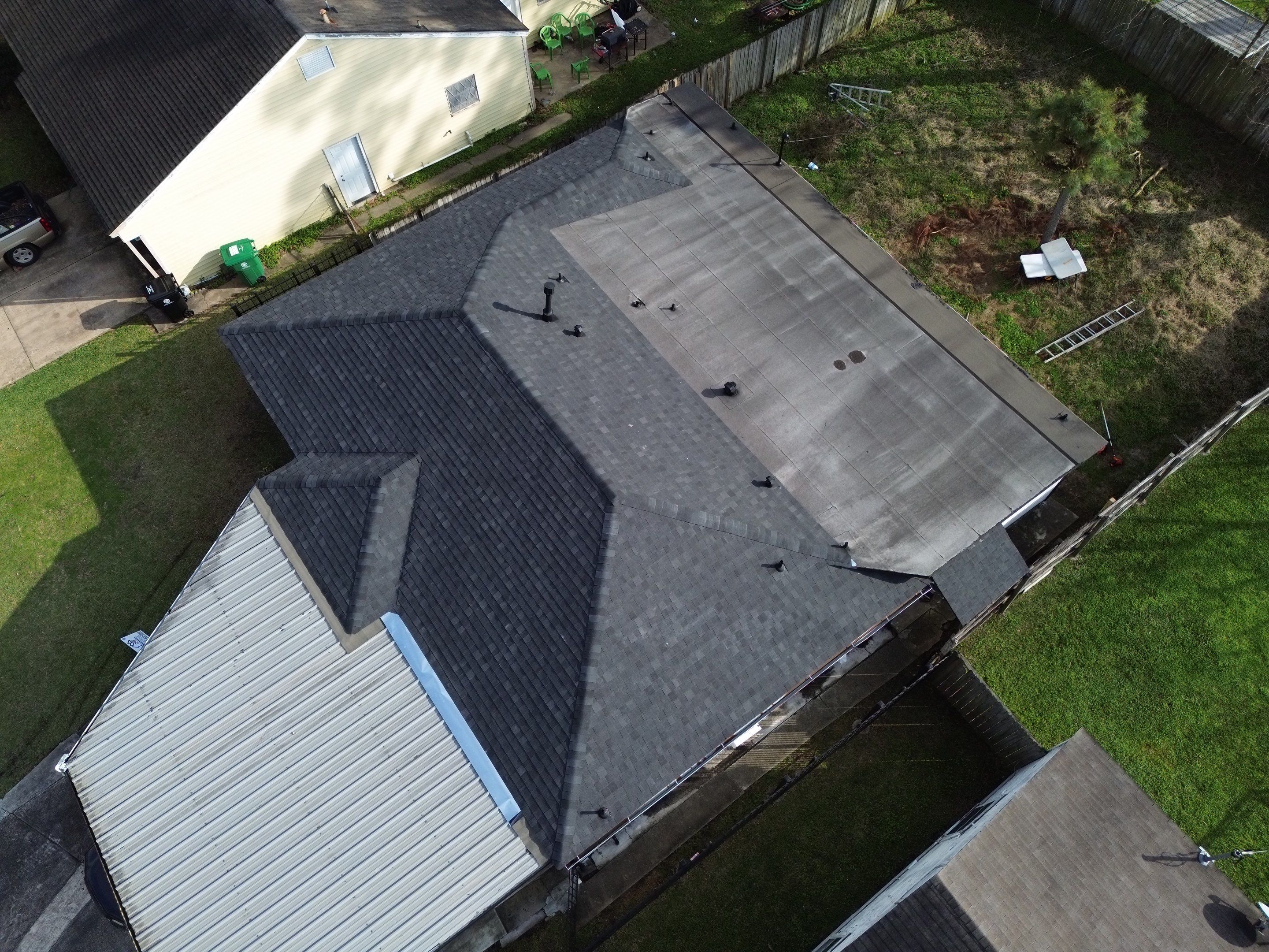 Roof Remplacement using Atlas Prolam Black Shadow by CAP Roofing and Construction LLC